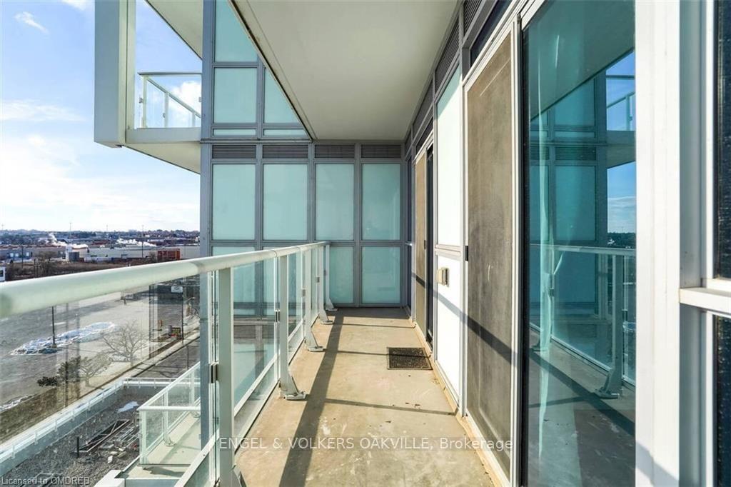 Photo 14 of Unit 710, 65 Speers Road, Oakville, Central — HOMEH