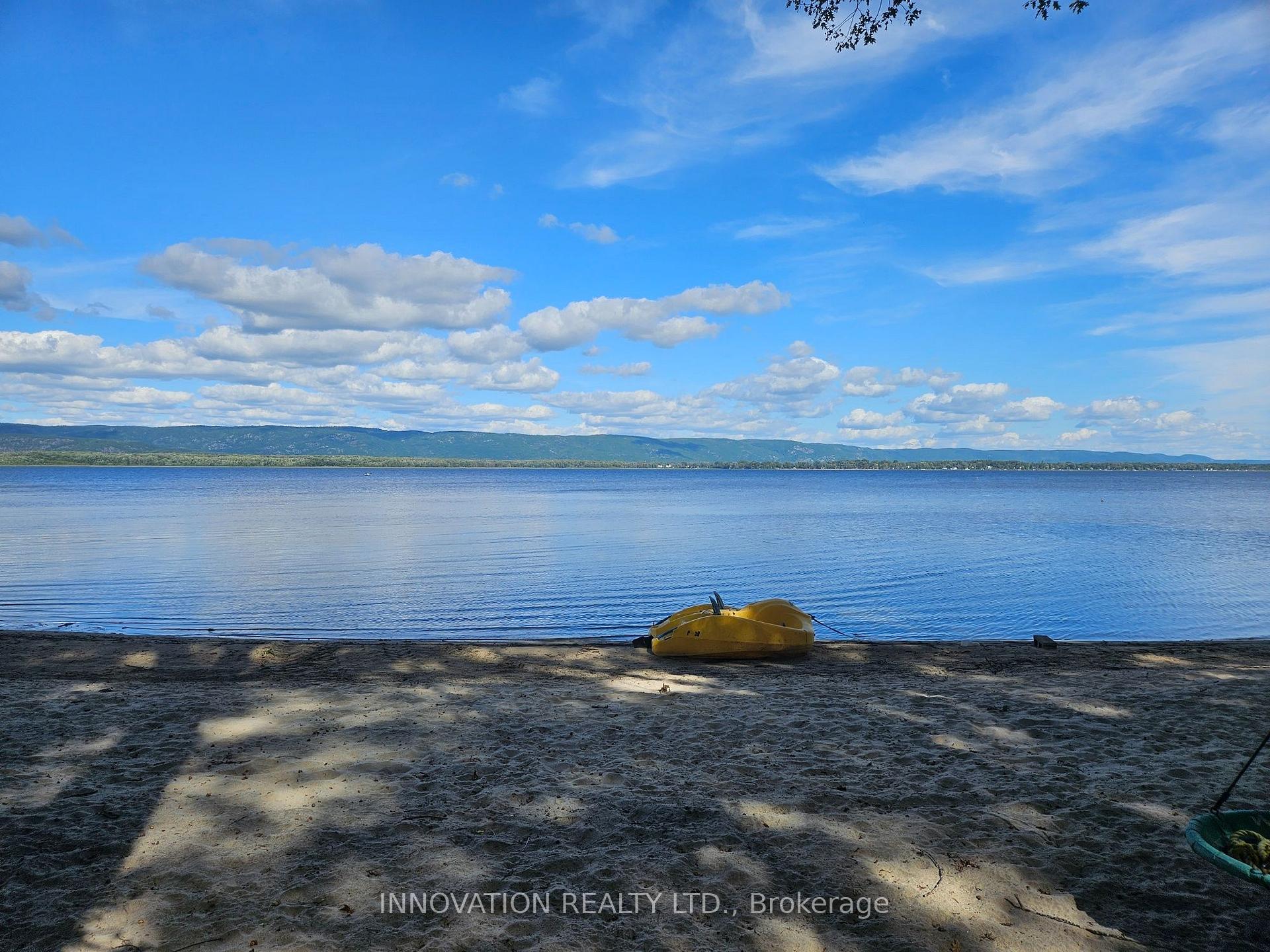 Photo 4 of 628 Bayview Drive, Ottawa, Constance Bay — HOMEH