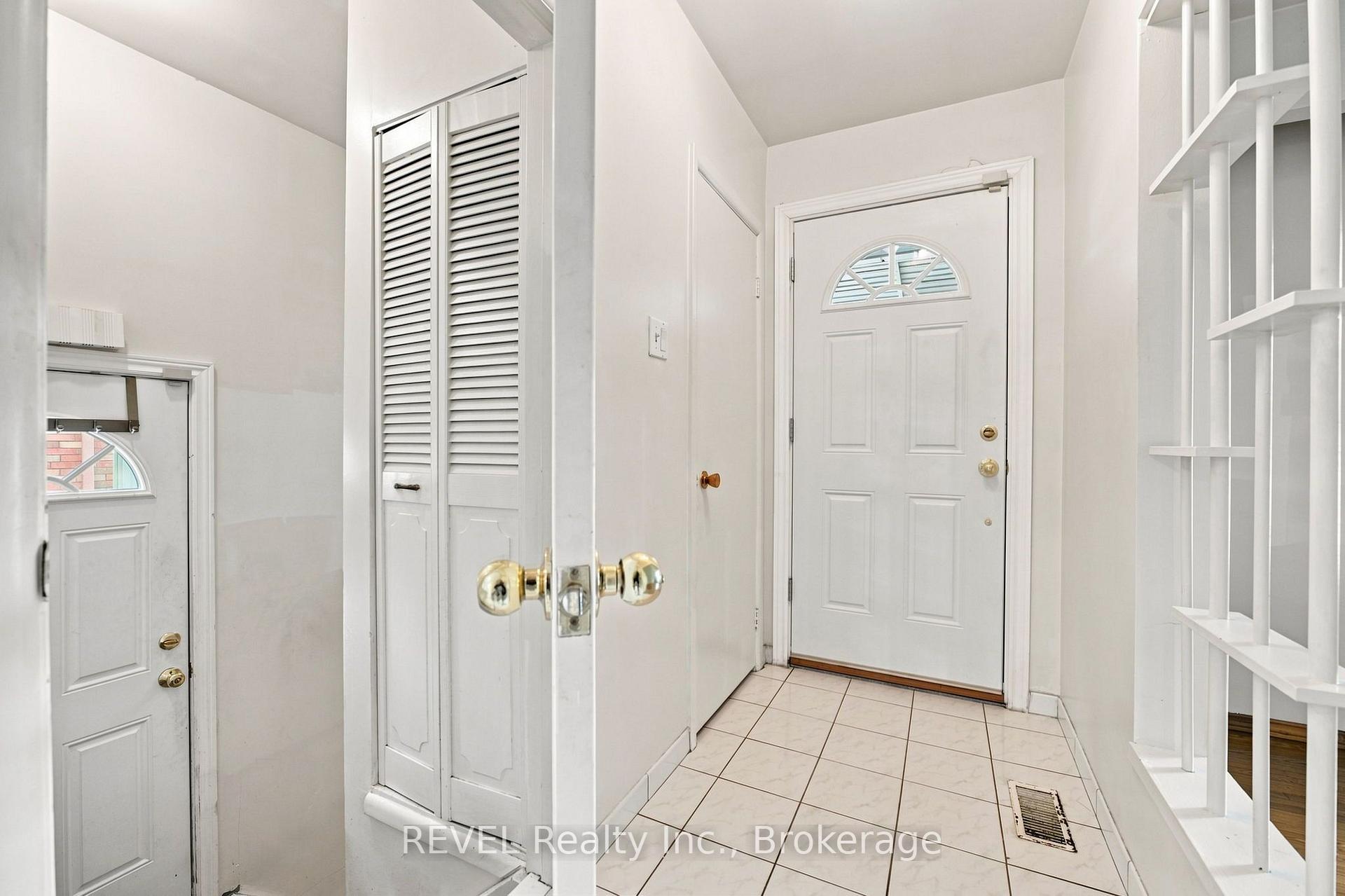 Photo 19 of 330 Waverly Street, Hamilton, McQuesten — HOMEH