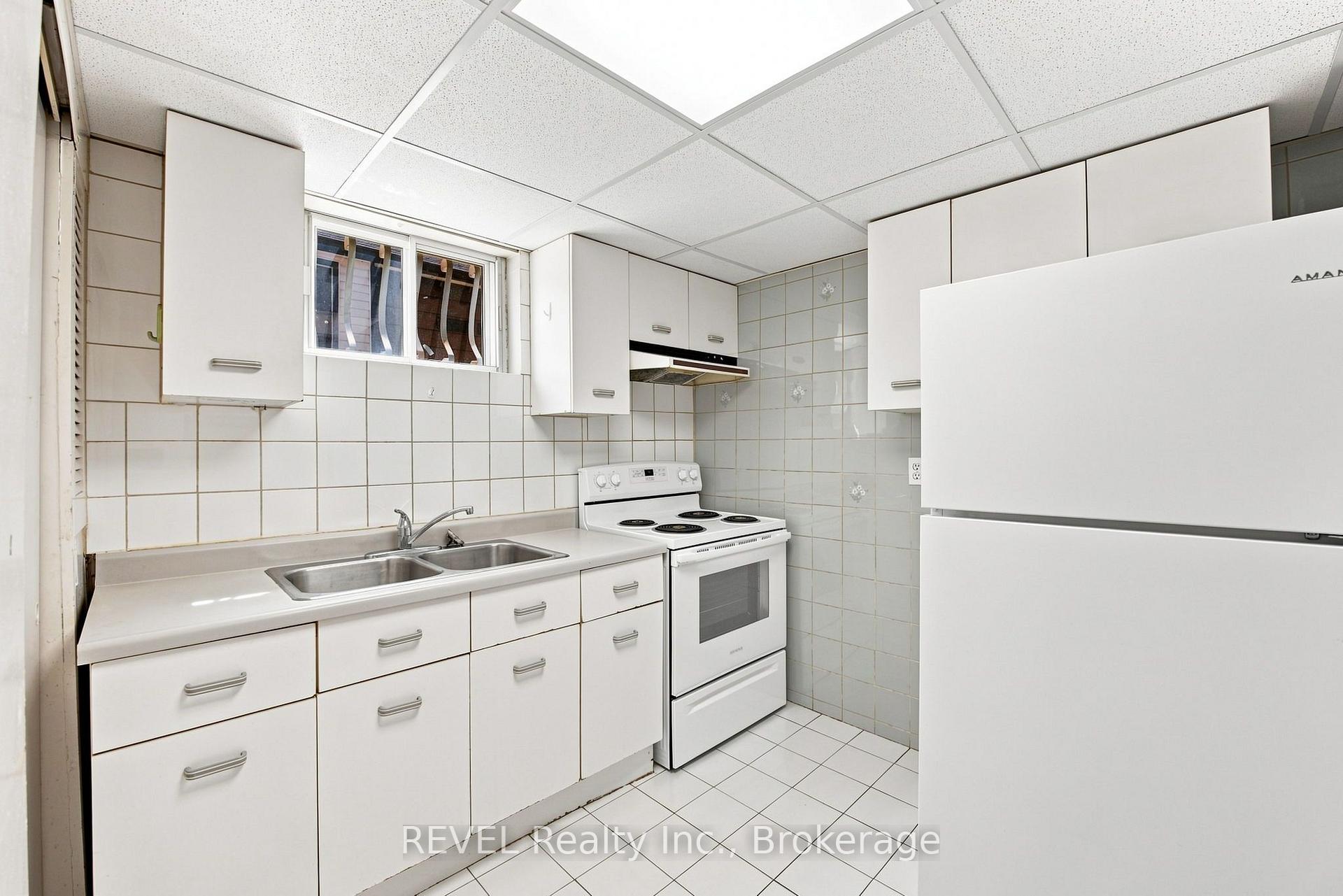 Photo 34 of 330 Waverly Street, Hamilton, McQuesten — HOMEH