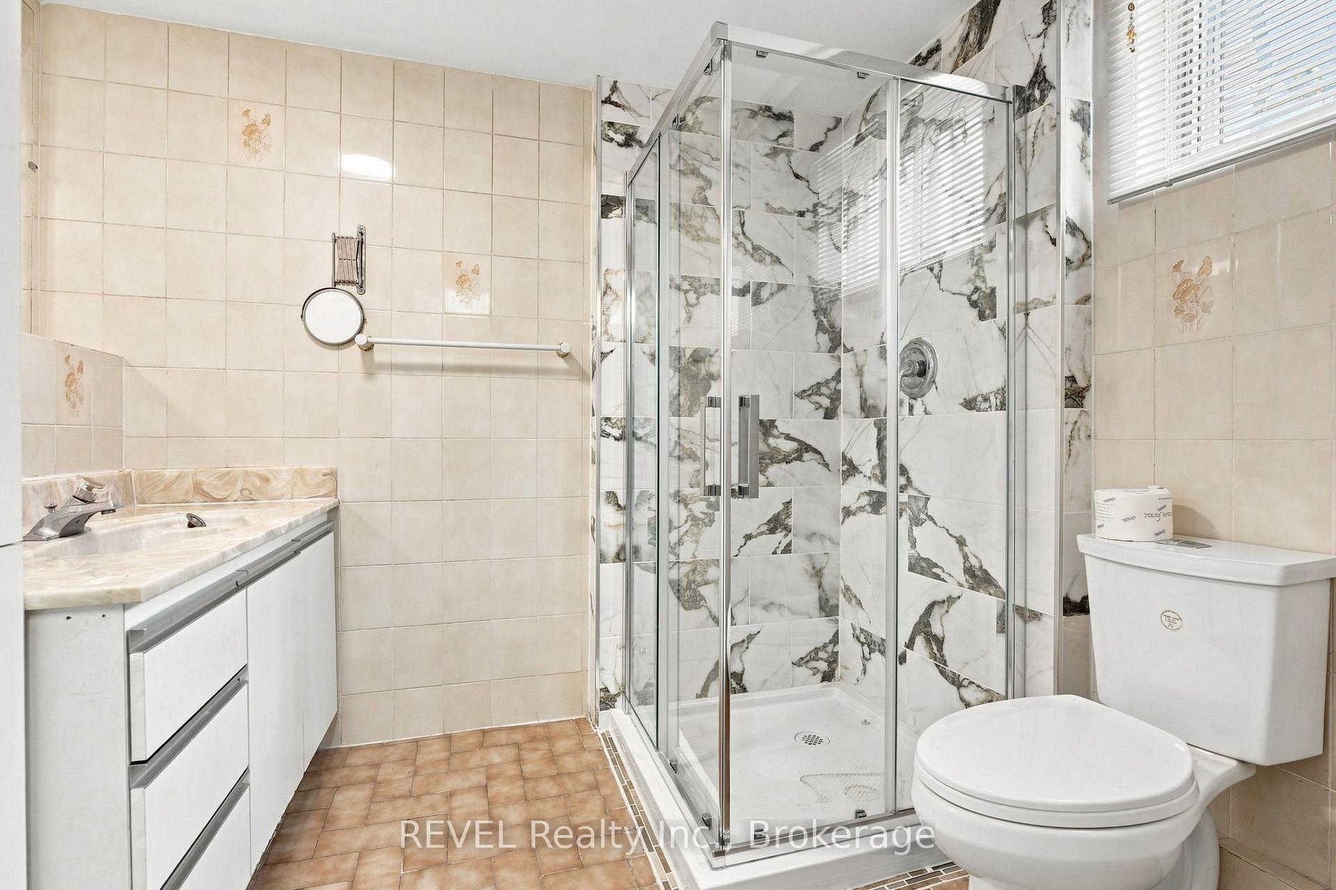 Photo 37 of 330 Waverly Street, Hamilton, McQuesten — HOMEH