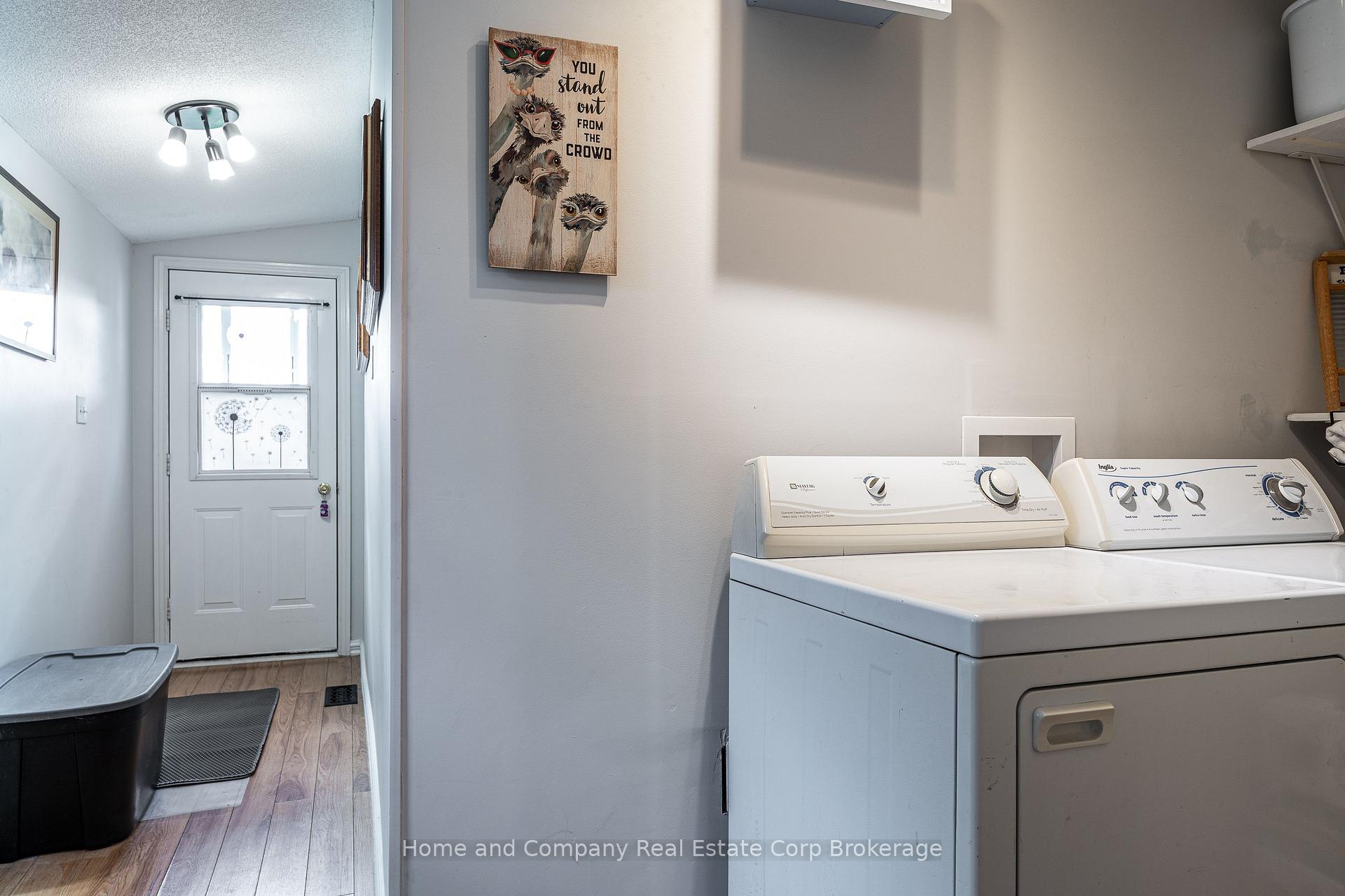 Photo 8 of 114 Oak Street, Perth East, Crystal Lake — HOMEH