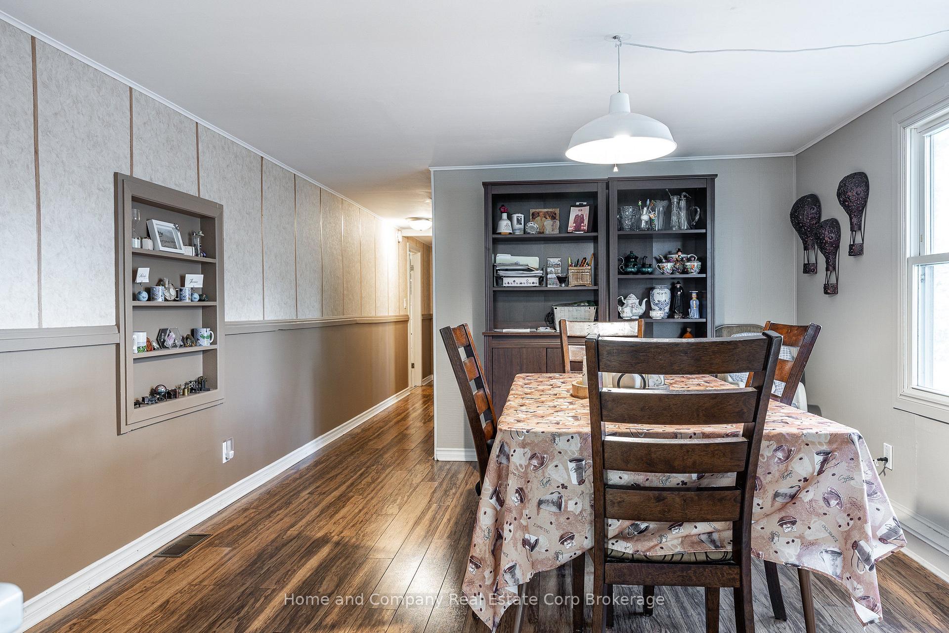 Photo 13 of 114 Oak Street, Perth East, Crystal Lake — HOMEH