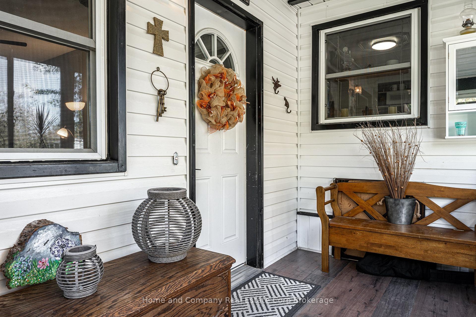 Photo 27 of 114 Oak Street, Perth East, Crystal Lake — HOMEH