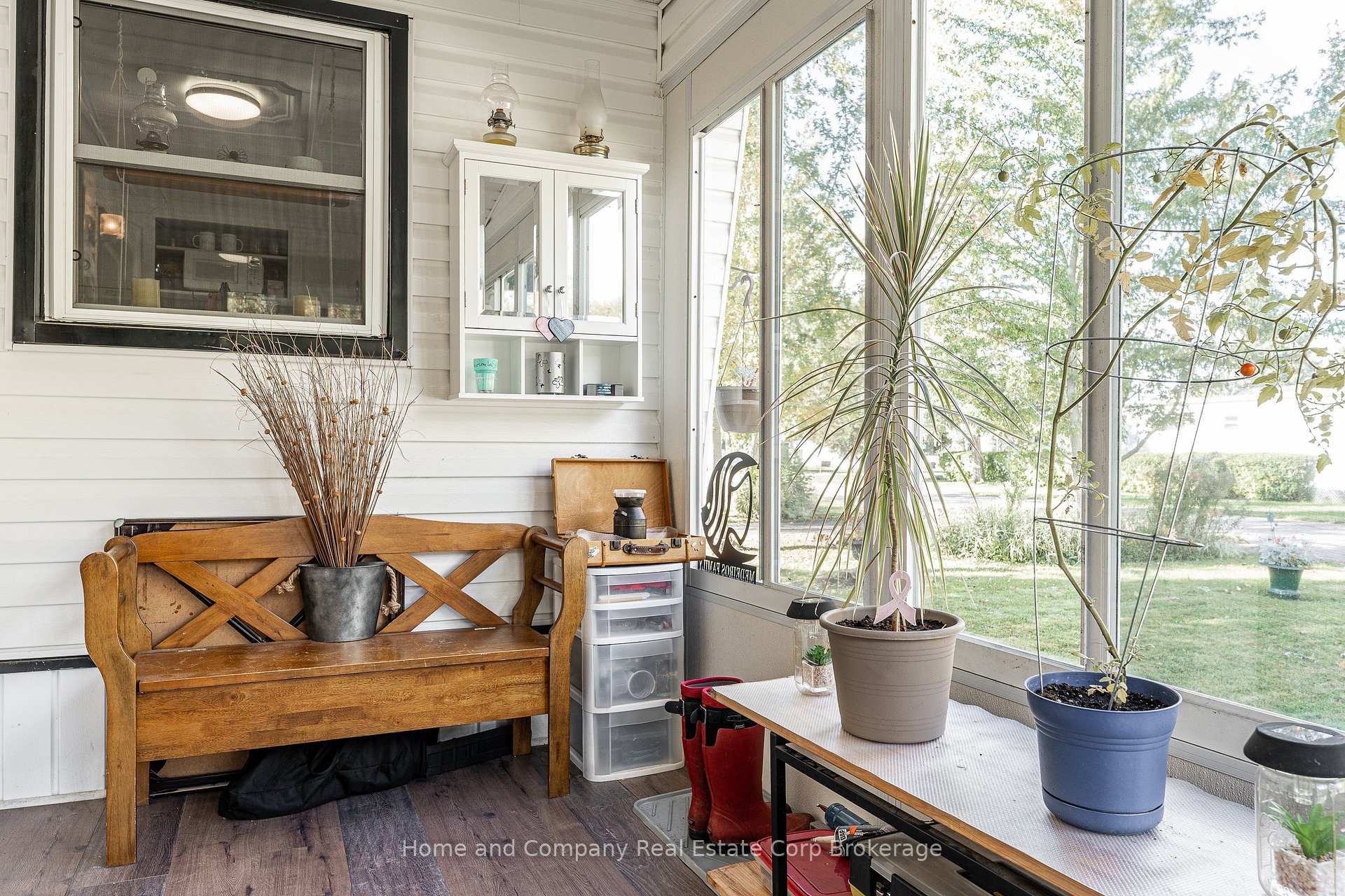 Photo 28 of 114 Oak Street, Perth East, Crystal Lake — HOMEH