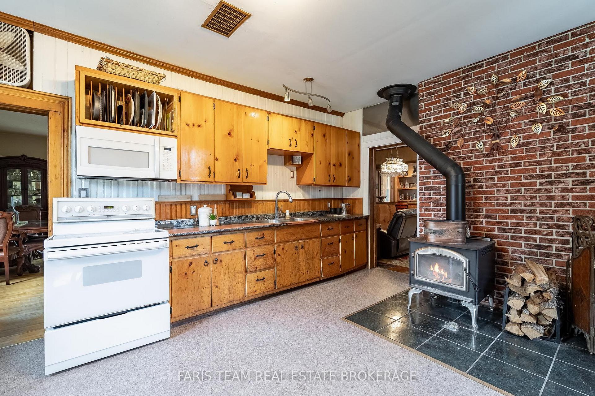 Photo 4 of 10 Eplett Street, Severn, Coldwater — HOMEH