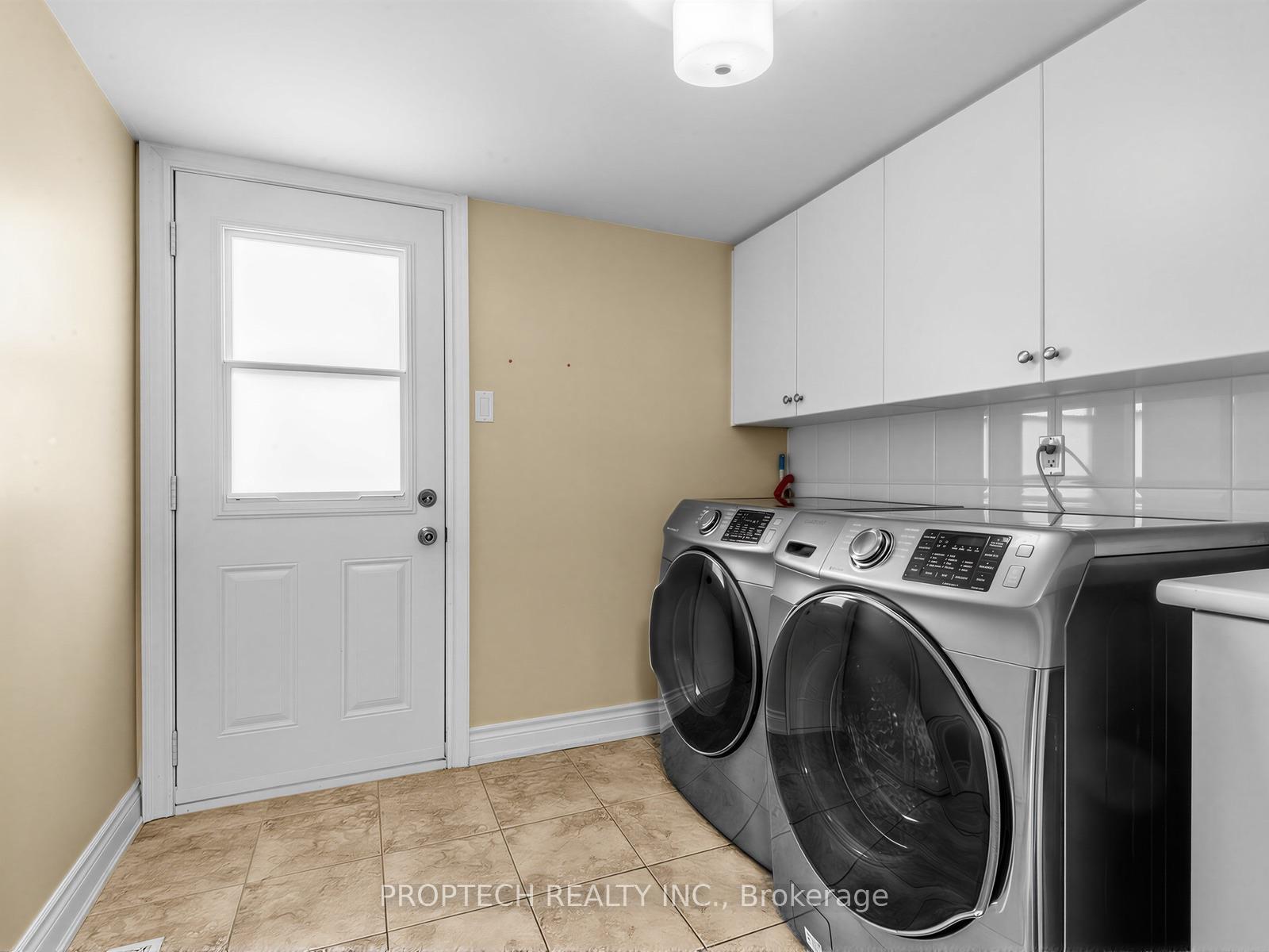 Photo 16 of 47 Topham Crescent, Richmond Hill, Westbrook — HOMEH