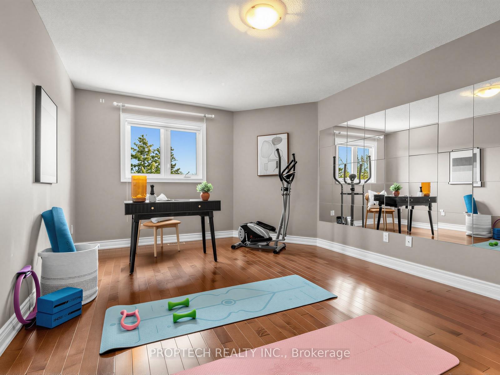 Photo 22 of 47 Topham Crescent, Richmond Hill, Westbrook — HOMEH