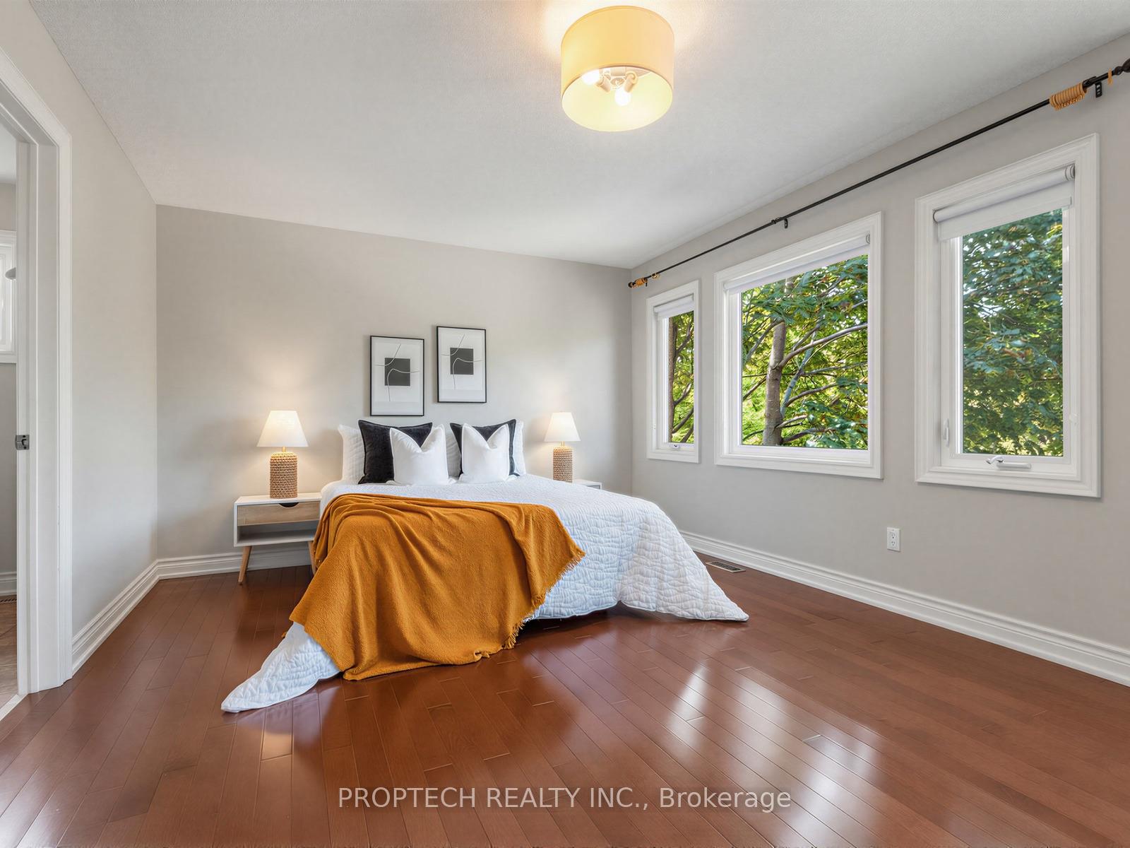 Photo 25 of 47 Topham Crescent, Richmond Hill, Westbrook — HOMEH