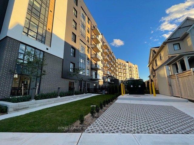 Photo 43 of Unit 702, 3008 William Cutmore Boulevard, Oakville, Joshua Meadows — HOMEH