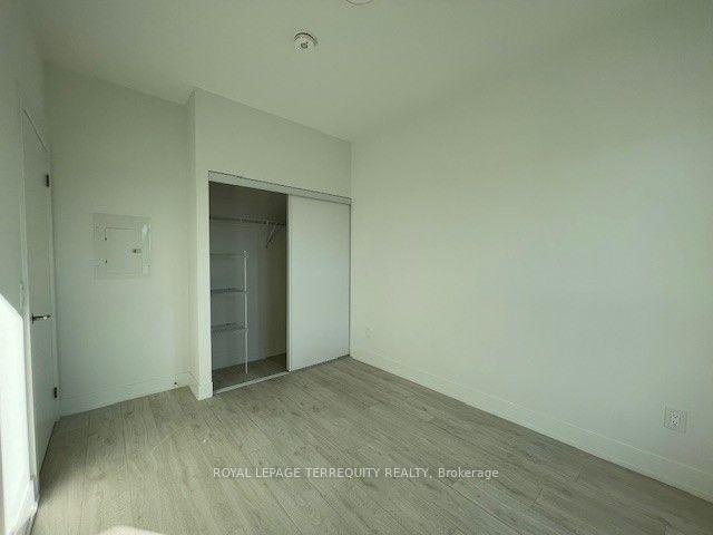 Photo 27 of Unit 702, 3008 William Cutmore Boulevard, Oakville, Joshua Meadows — HOMEH