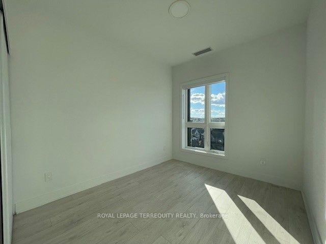Photo 28 of Unit 702, 3008 William Cutmore Boulevard, Oakville, Joshua Meadows — HOMEH