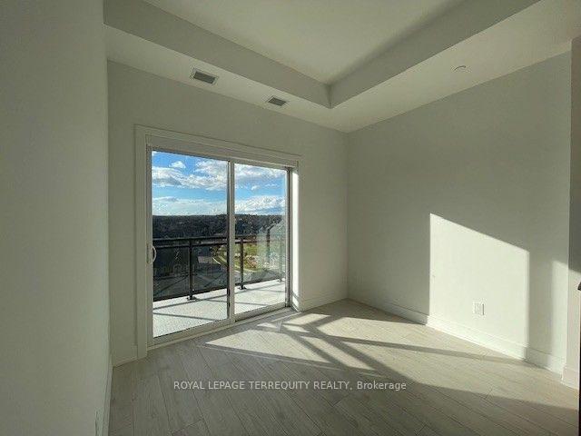 Photo 19 of Unit 702, 3008 William Cutmore Boulevard, Oakville, Joshua Meadows — HOMEH