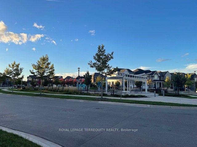 Photo 64 of Unit 702, 3008 William Cutmore Boulevard, Oakville, Joshua Meadows — HOMEH