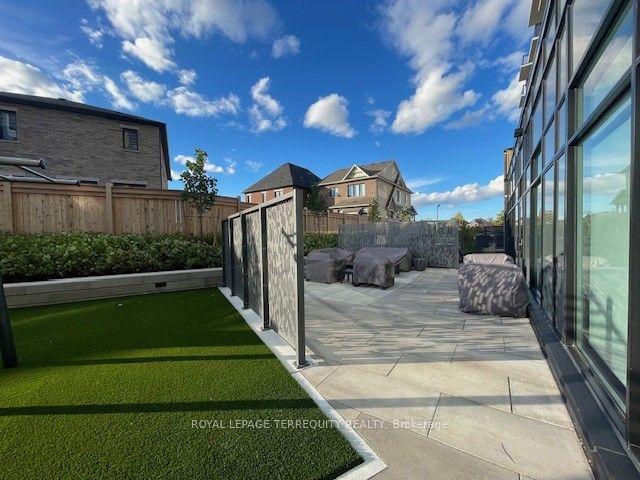 Photo 56 of Unit 702, 3008 William Cutmore Boulevard, Oakville, Joshua Meadows — HOMEH