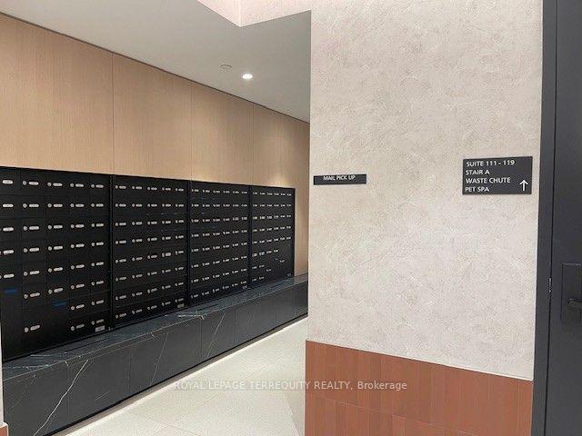 Photo 44 of Unit 702, 3008 William Cutmore Boulevard, Oakville, Joshua Meadows — HOMEH