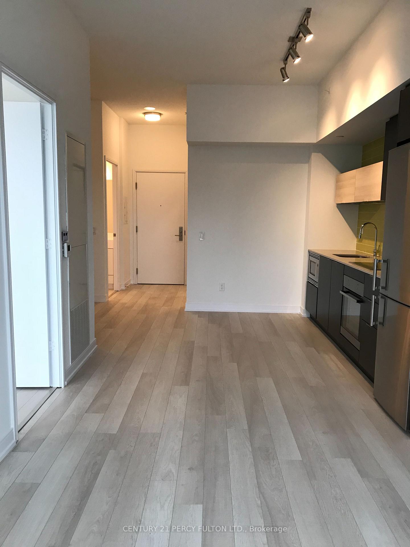 Photo 5 of Unit 1505, 20 Thomas Riley Road, Etobicoke, Islington-City Centre West — HOMEH