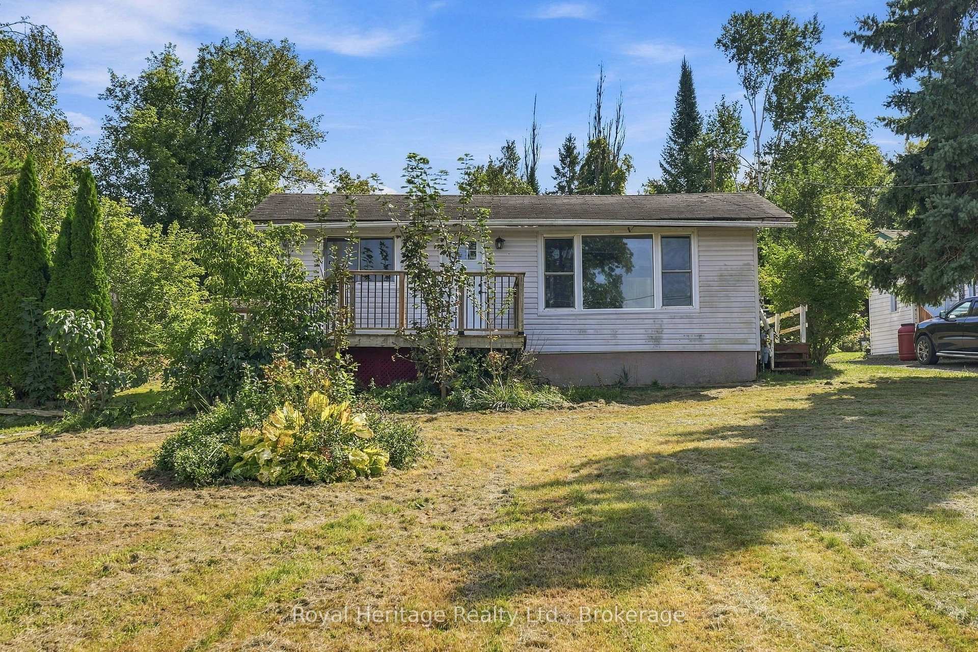 Photo of 127 Coleman Crescent