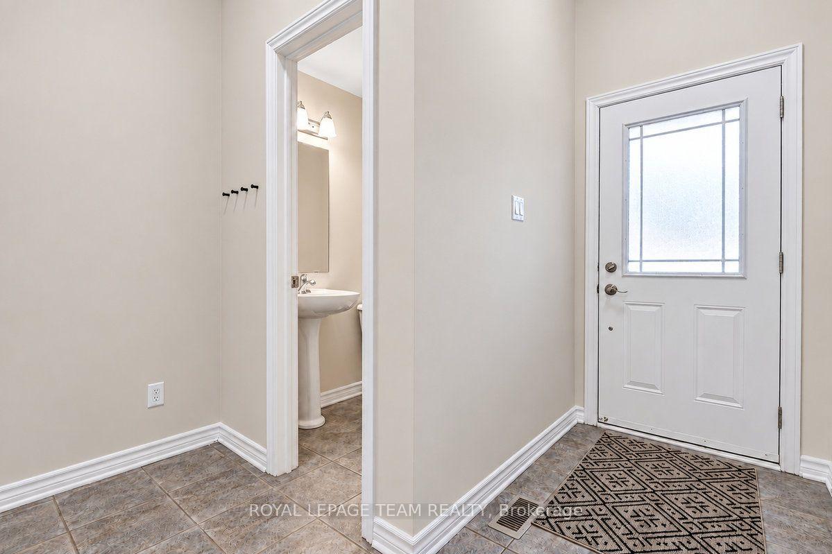 Photo 4 of 295 Serena Way, Ottawa, Barrhaven - Strandherd — HOMEH