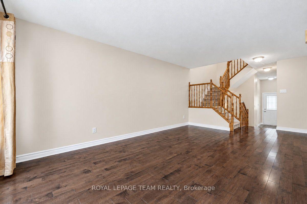 Photo 10 of 295 Serena Way, Ottawa, Barrhaven - Strandherd — HOMEH