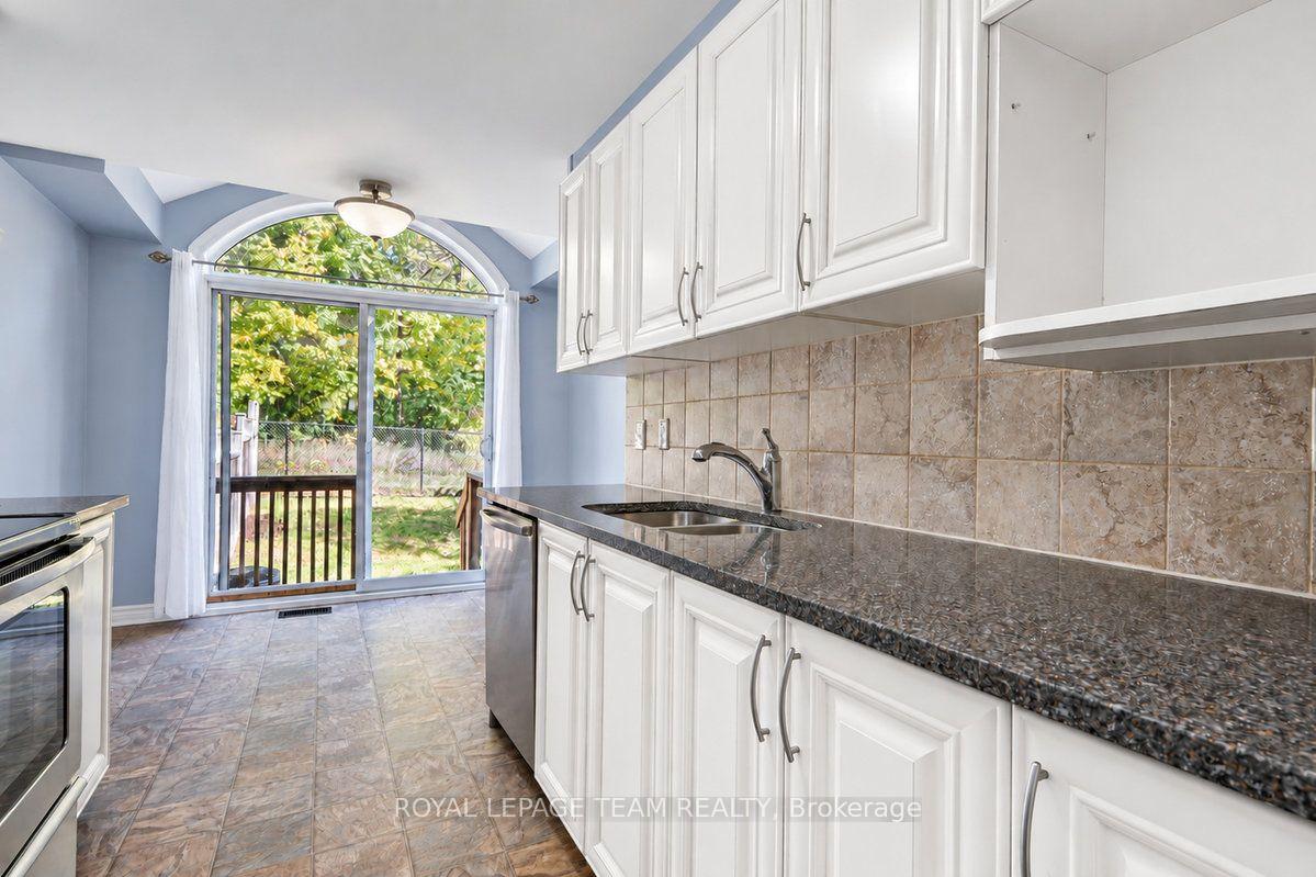 Photo 14 of 295 Serena Way, Ottawa, Barrhaven - Strandherd — HOMEH