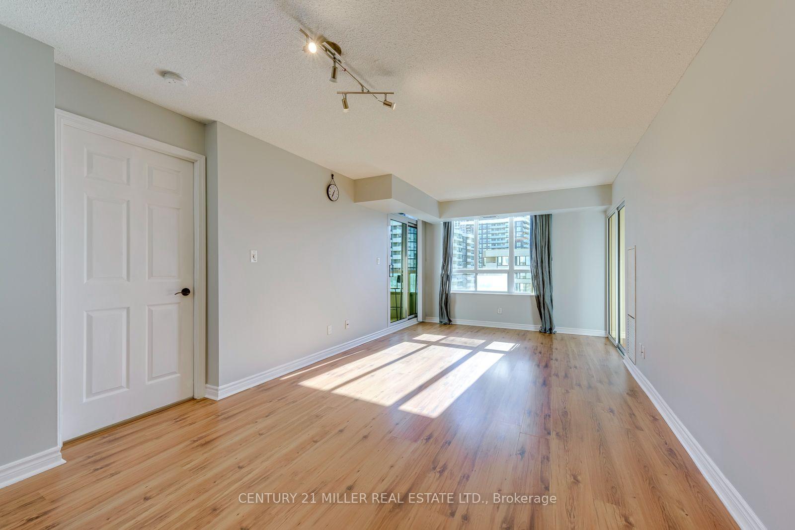 Photo 12 of Unit 2010, 335 Rathburn Road W, Mississauga, Creditview — HOMEH
