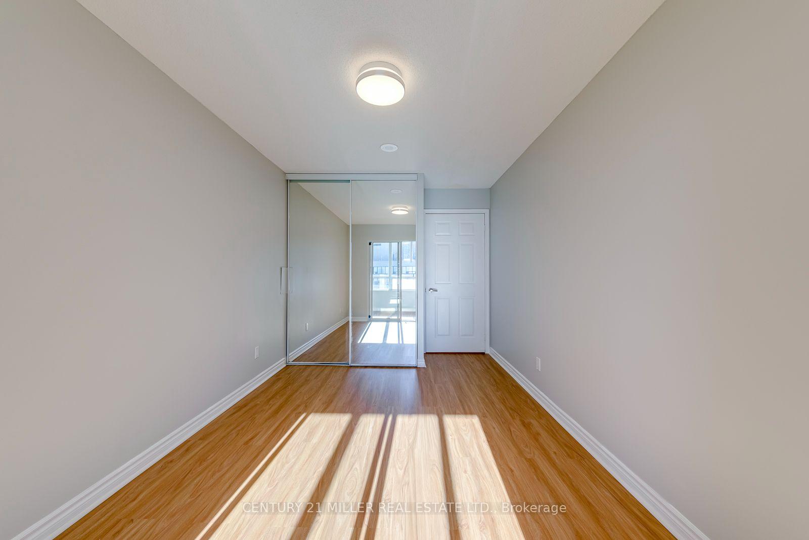Photo 27 of Unit 2010, 335 Rathburn Road W, Mississauga, Creditview — HOMEH