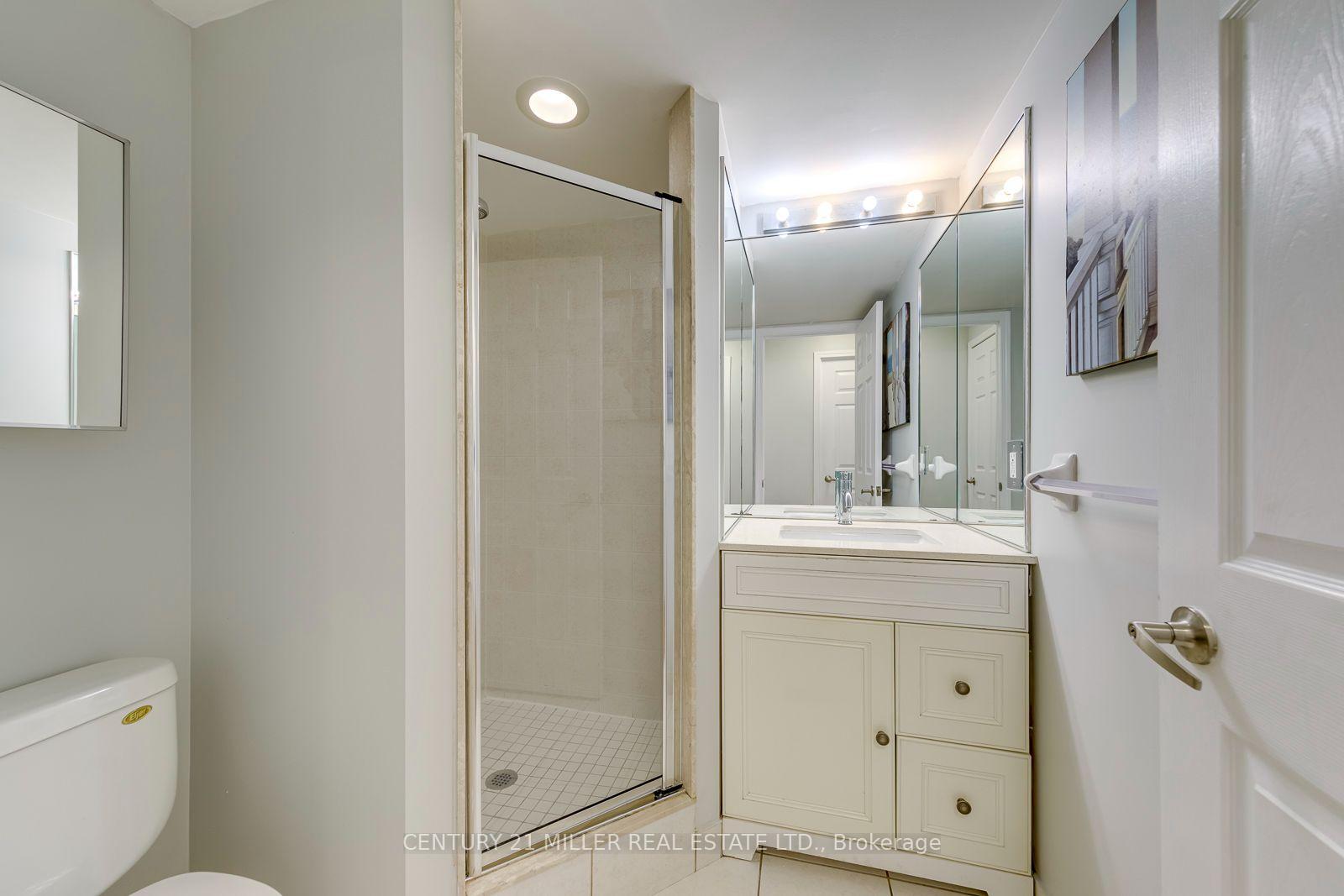 Photo 32 of Unit 2010, 335 Rathburn Road W, Mississauga, Creditview — HOMEH