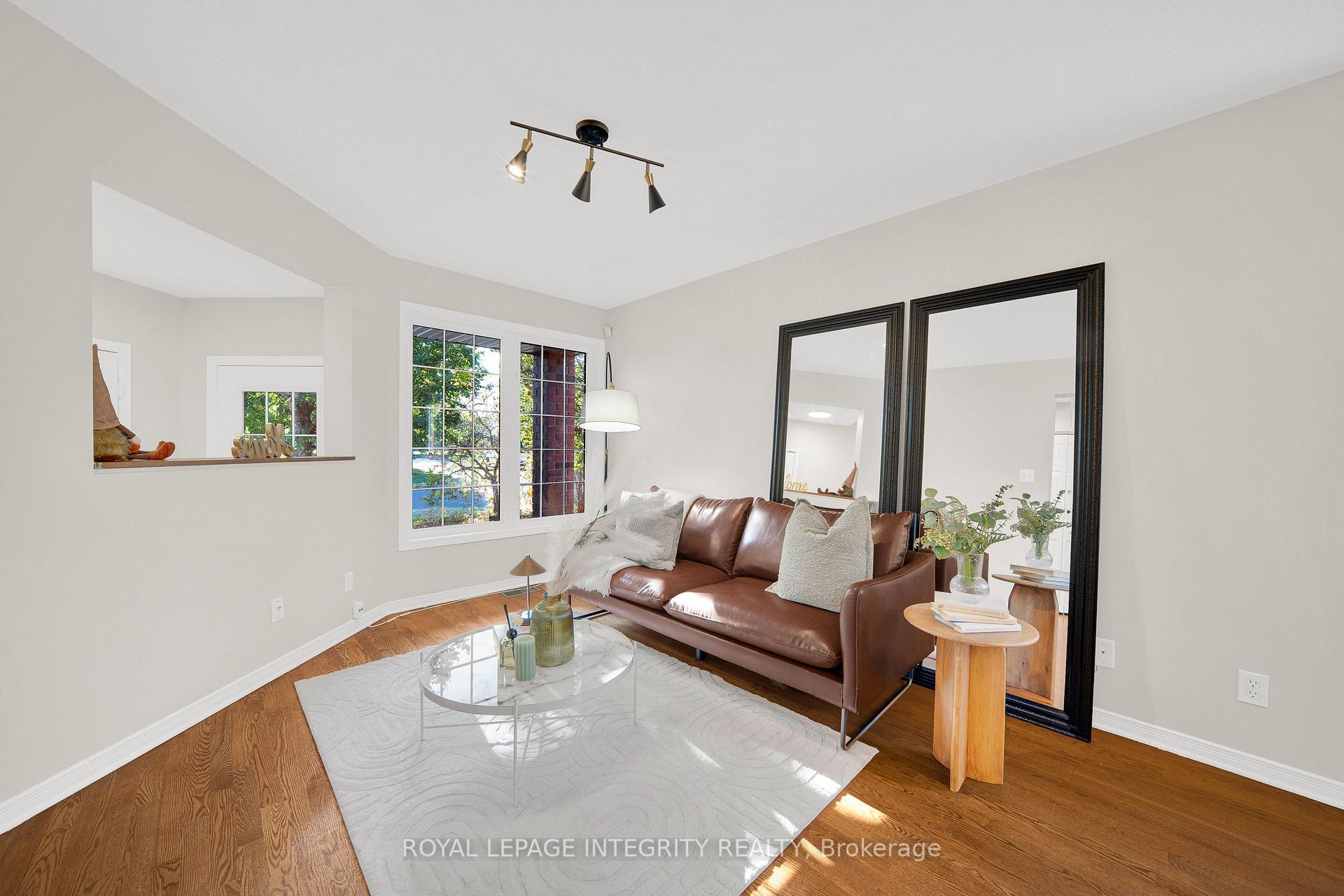 Photo 6 of 3 Binbury Way, Ottawa, Hunt Club Park/Greenboro — HOMEH