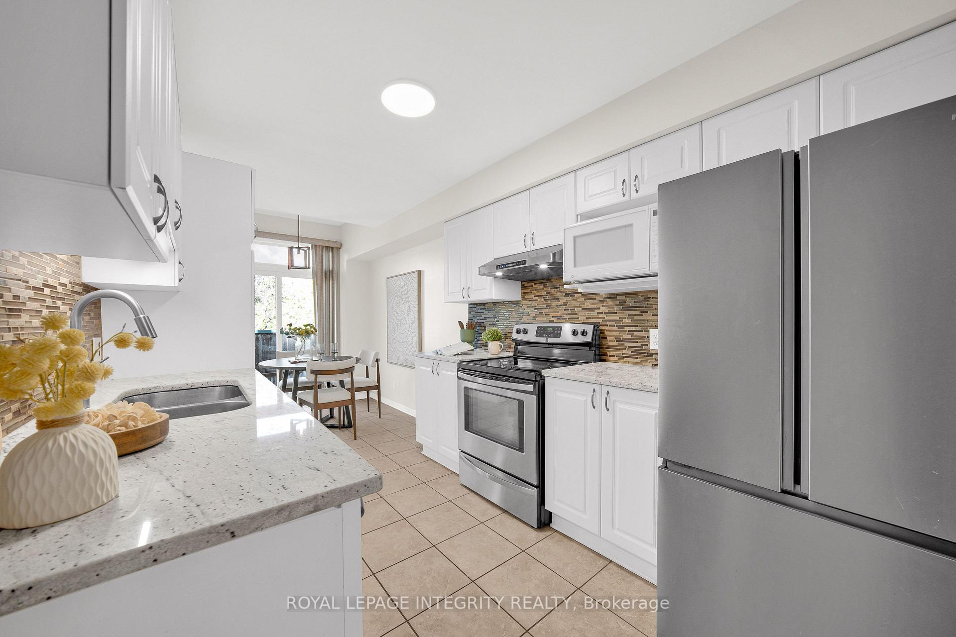 Photo 19 of 3 Binbury Way, Ottawa, Hunt Club Park/Greenboro — HOMEH