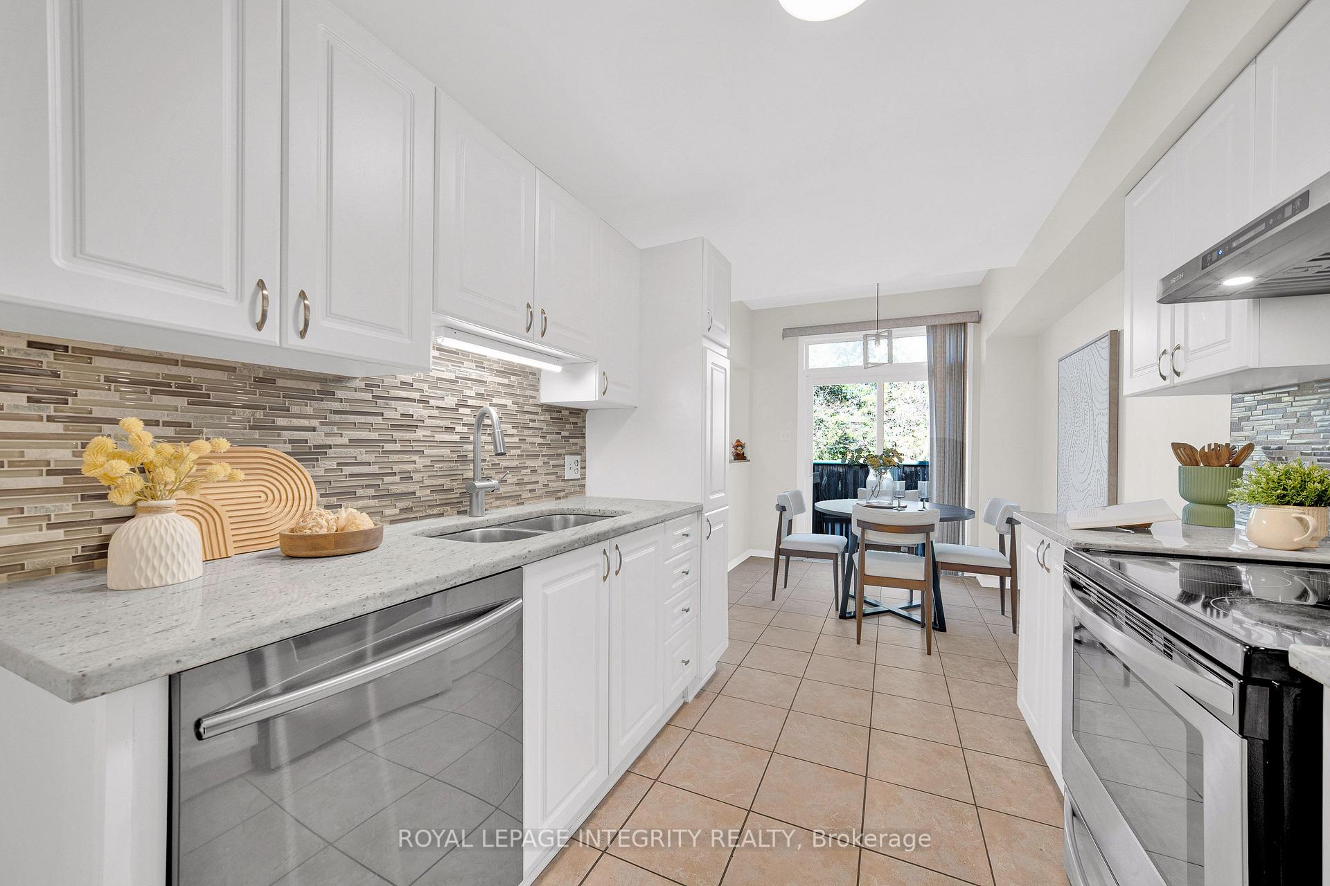 Photo 24 of 3 Binbury Way, Ottawa, Hunt Club Park/Greenboro — HOMEH