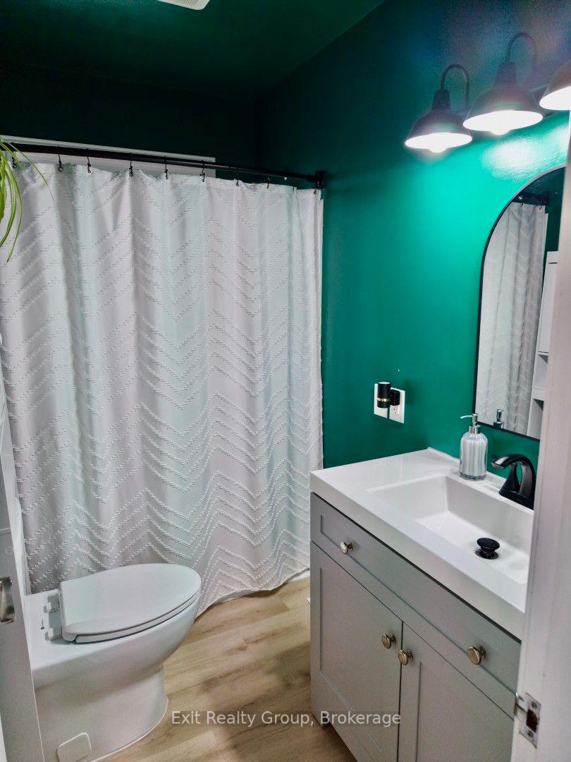 Photo 16 of 42 Third Avenue, Quinte West, Trenton Ward — HOMEH