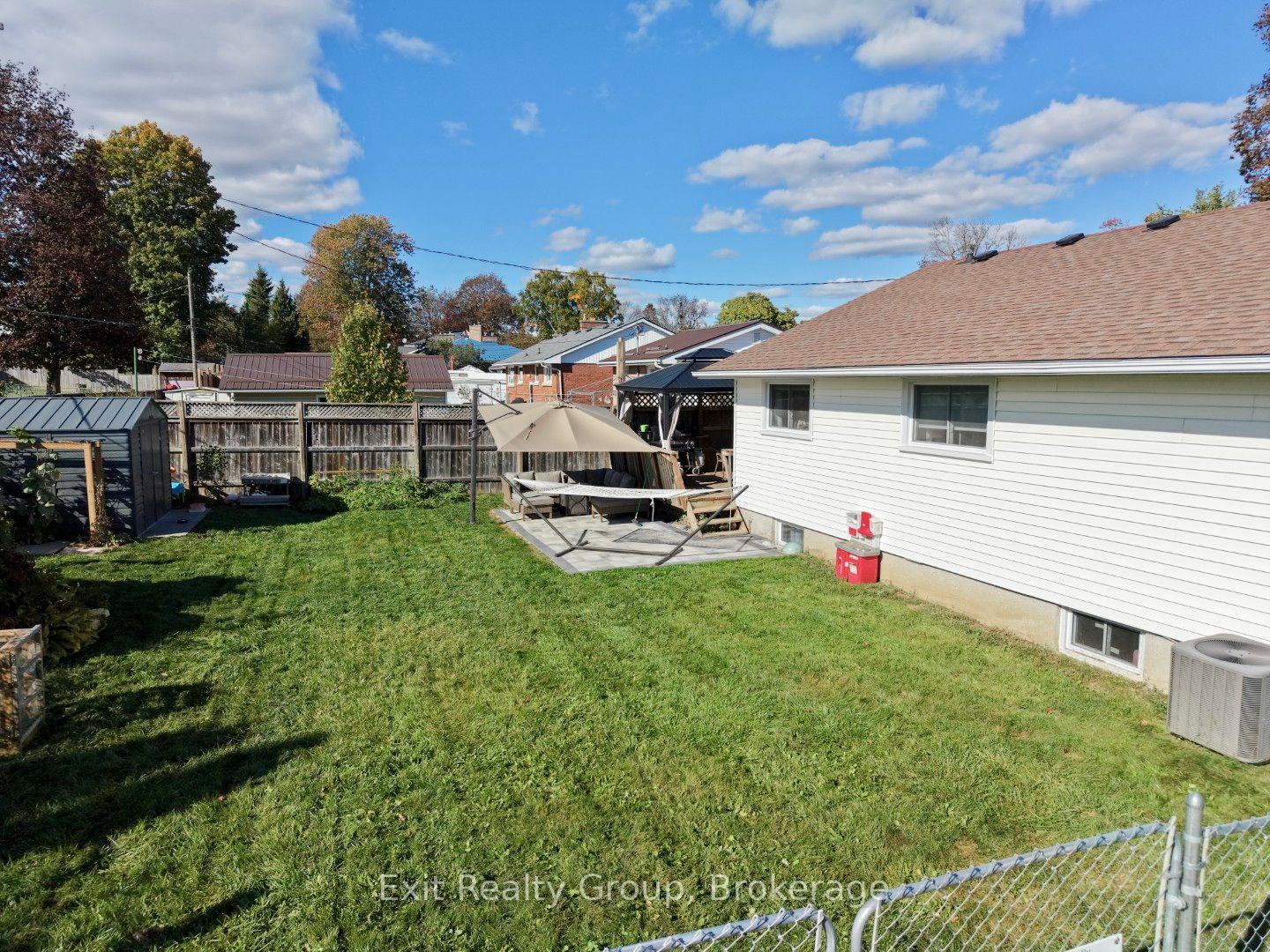 Photo 19 of 42 Third Avenue, Quinte West, Trenton Ward — HOMEH