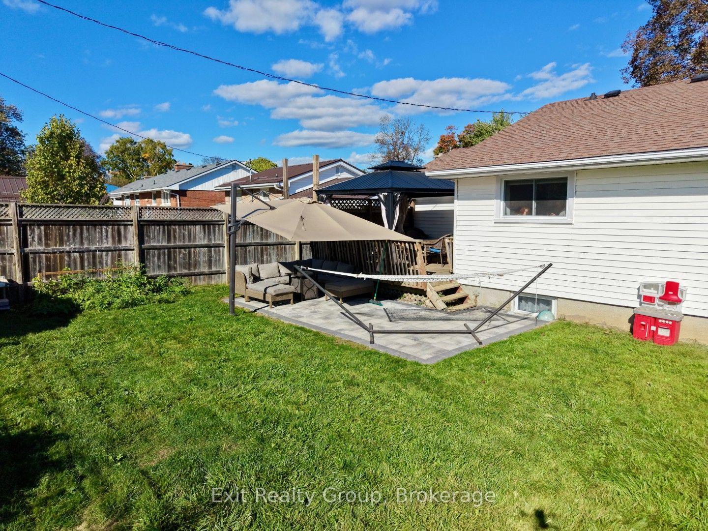 Photo 20 of 42 Third Avenue, Quinte West, Trenton Ward — HOMEH