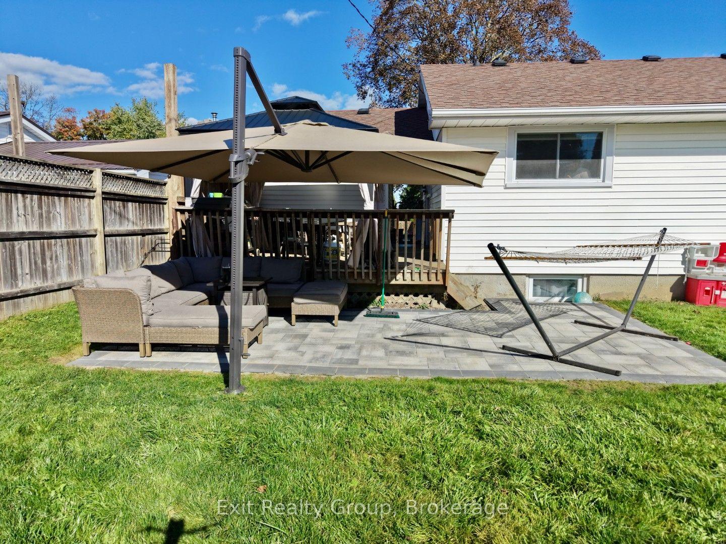 Photo 21 of 42 Third Avenue, Quinte West, Trenton Ward — HOMEH