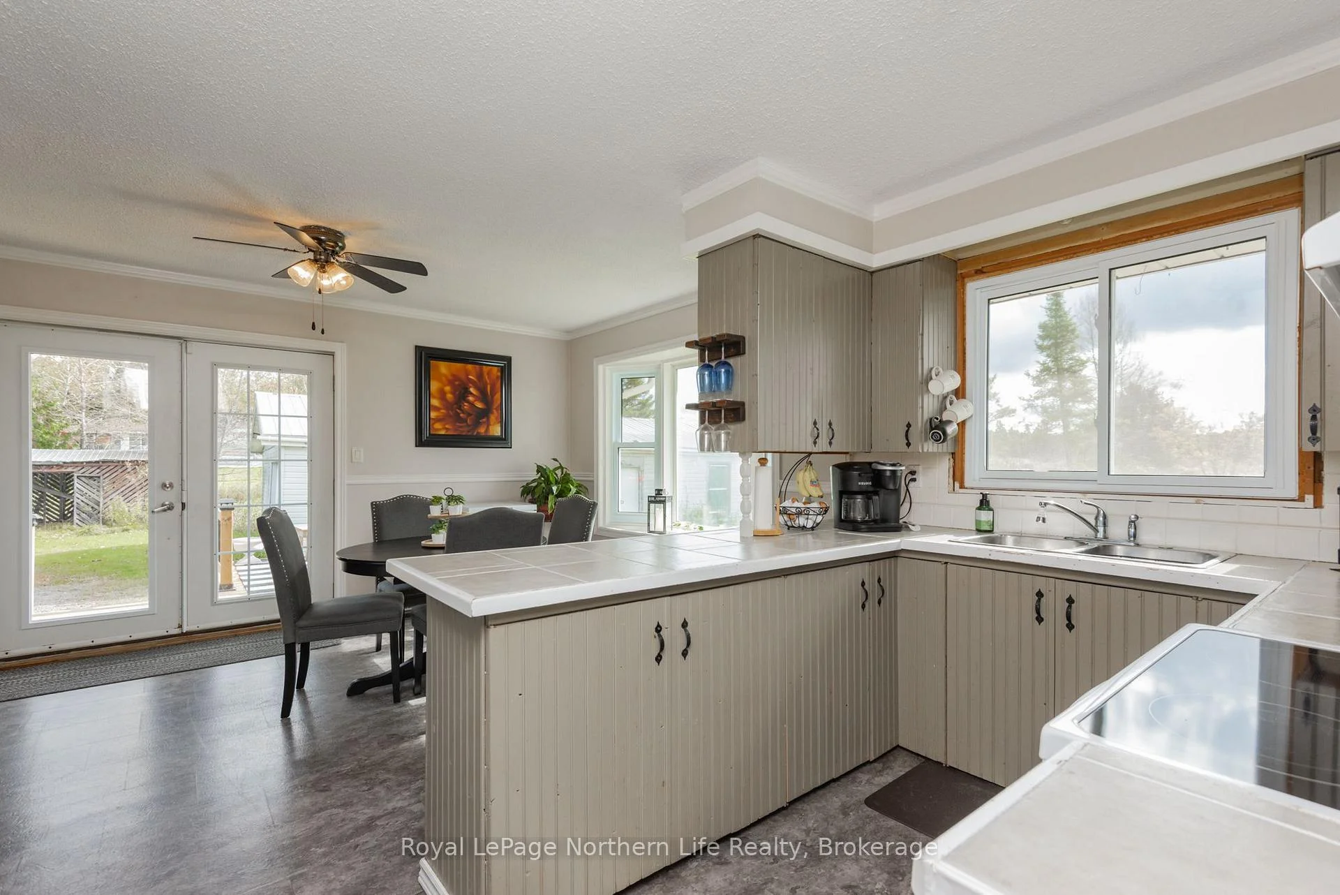 Photo 10 of 129 Bertha Road, East Ferris — HOMEH
