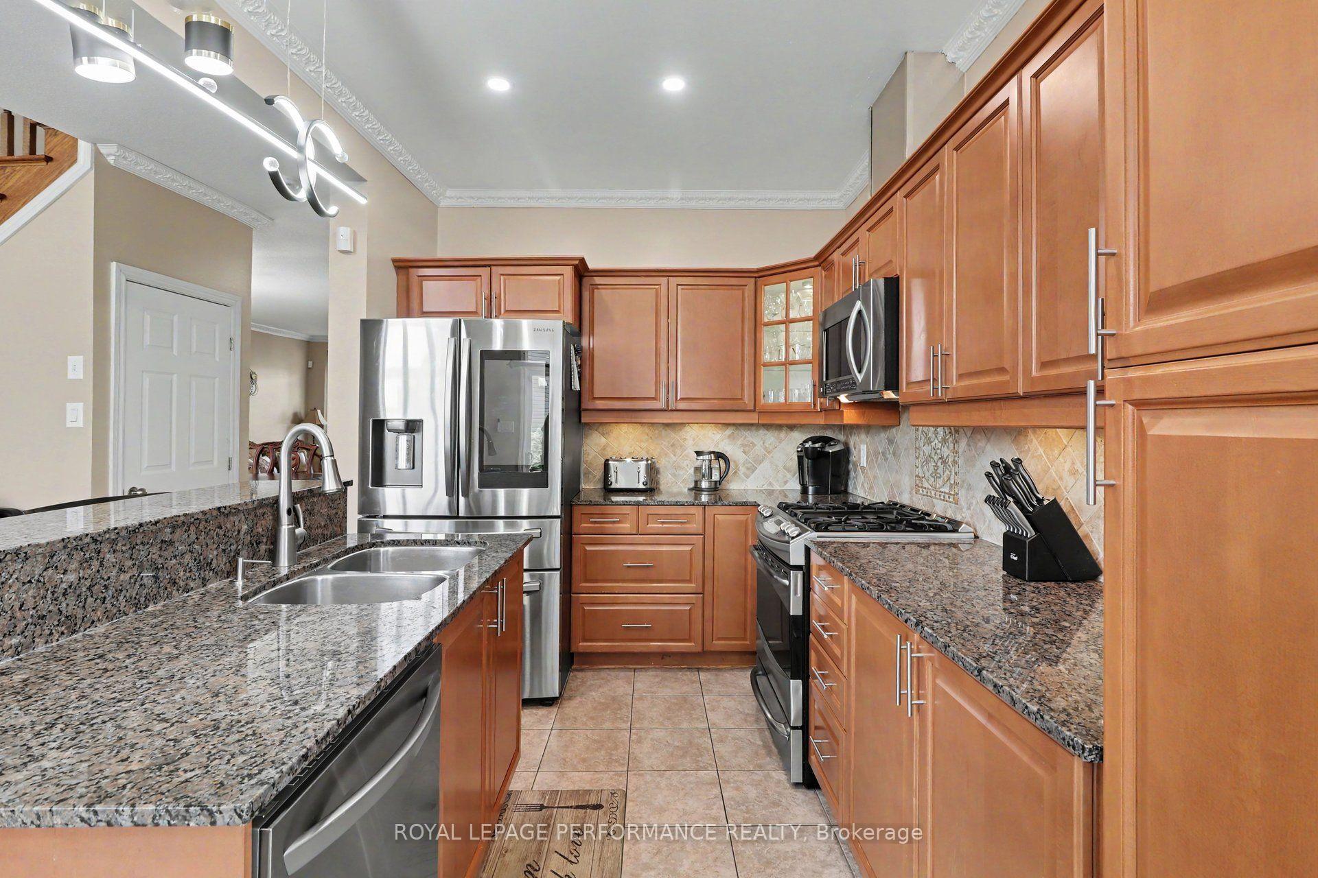 Photo 7 of 119 Felicity Crescent, Ottawa, Mer Bleue/Bradley Estates/Anderson Park — HOMEH