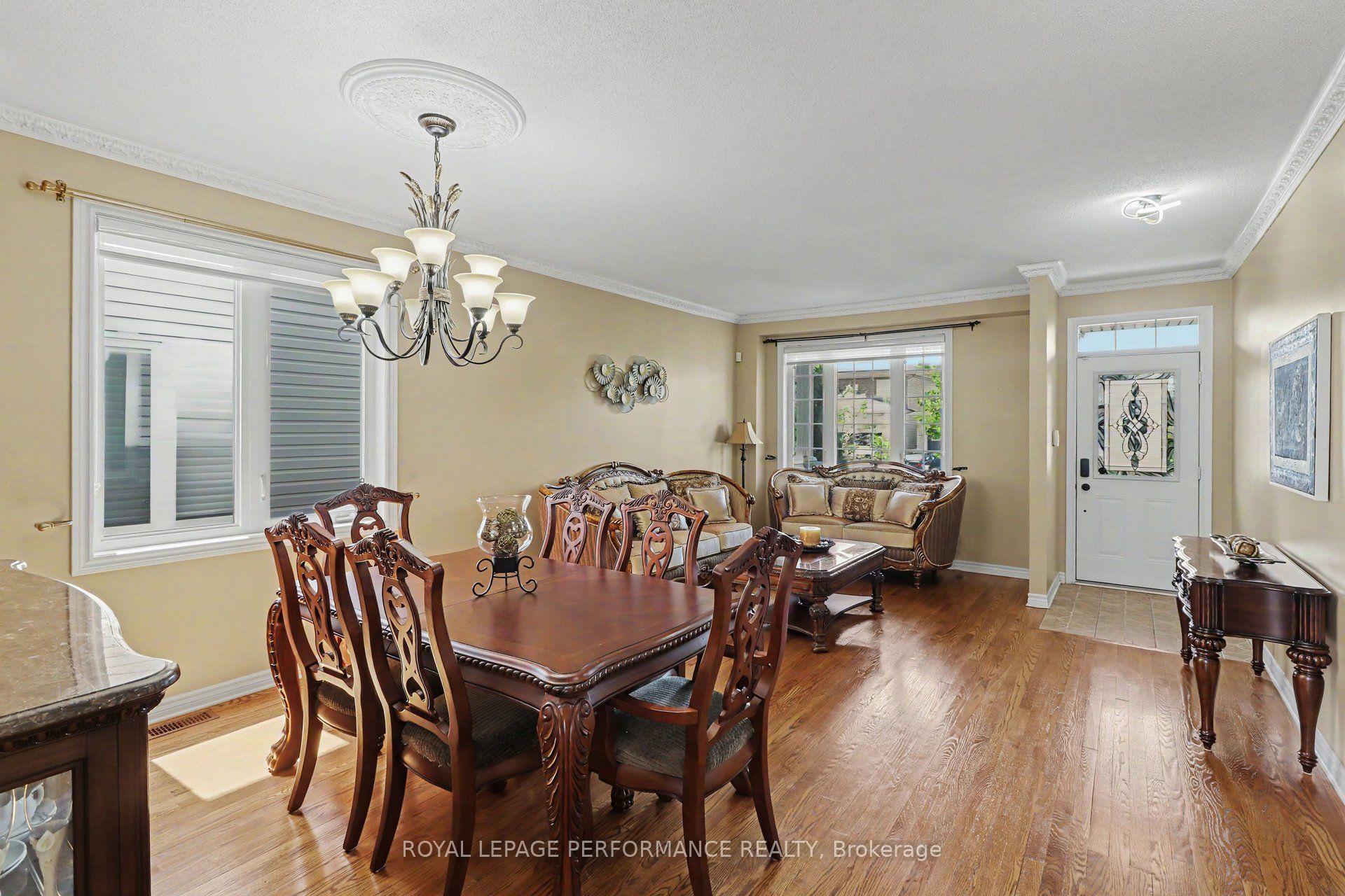Photo 11 of 119 Felicity Crescent, Ottawa, Mer Bleue/Bradley Estates/Anderson Park — HOMEH