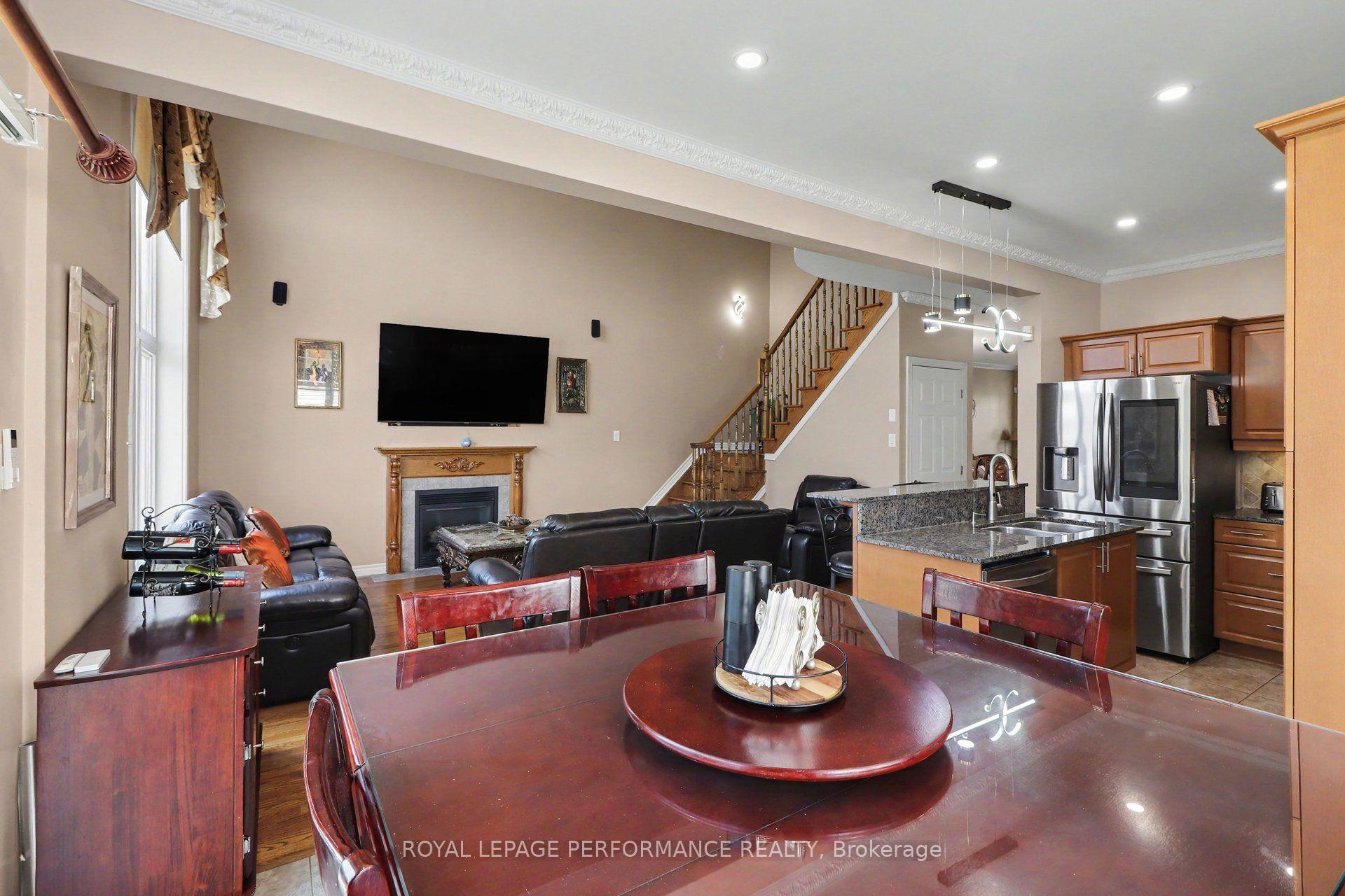 Photo 14 of 119 Felicity Crescent, Ottawa, Mer Bleue/Bradley Estates/Anderson Park — HOMEH