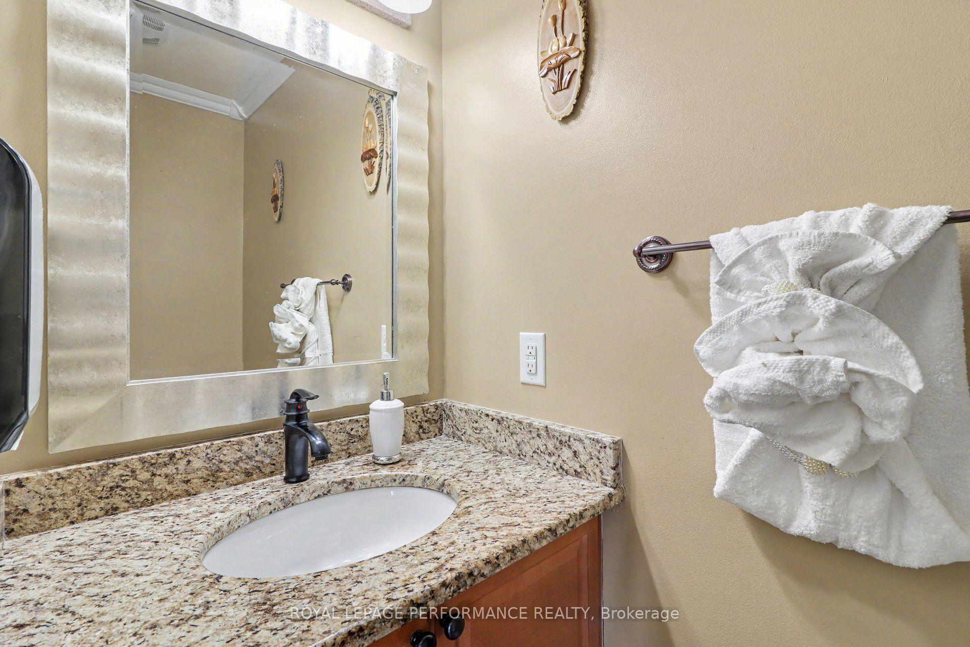 Photo 17 of 119 Felicity Crescent, Ottawa, Mer Bleue/Bradley Estates/Anderson Park — HOMEH
