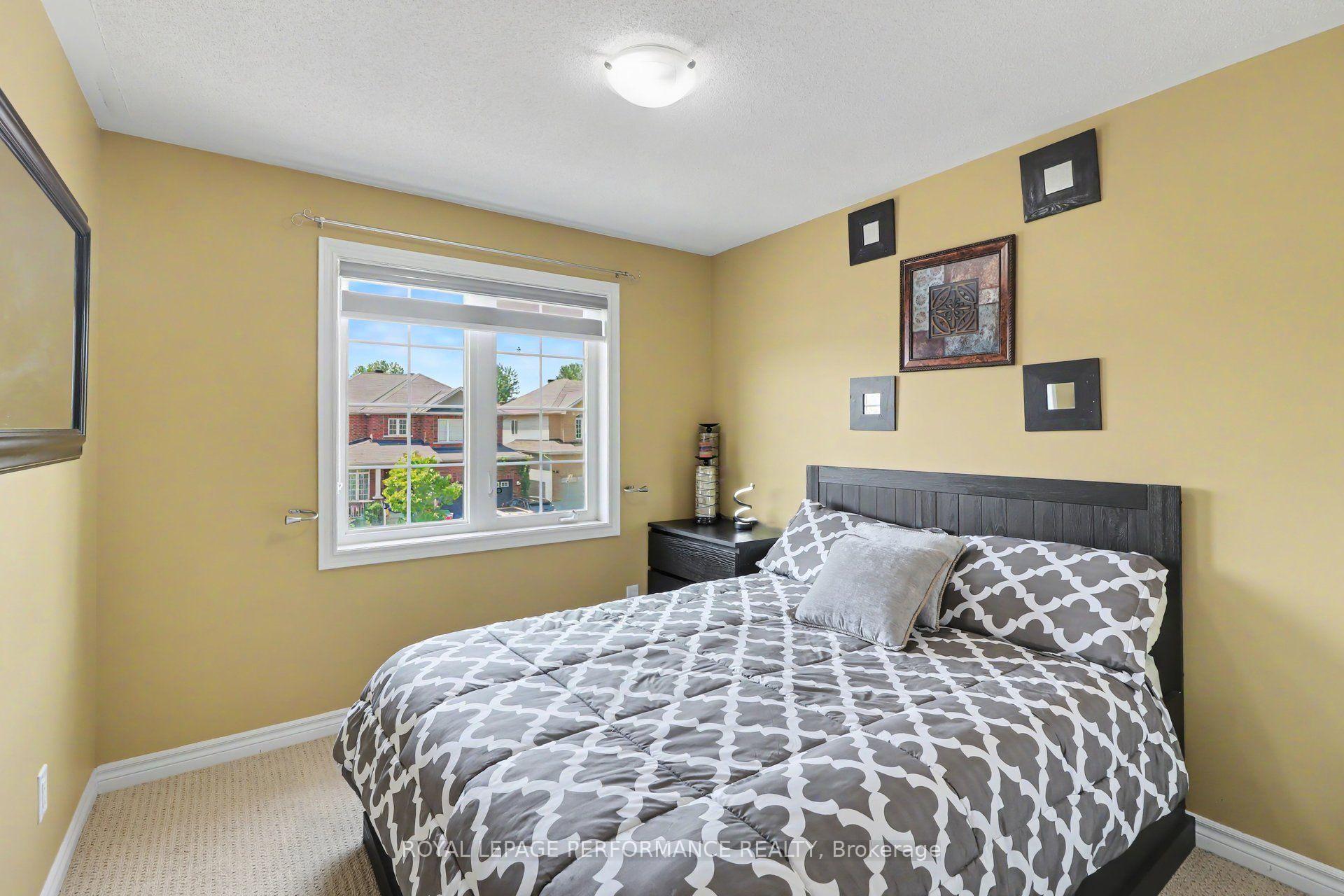 Photo 25 of 119 Felicity Crescent, Ottawa, Mer Bleue/Bradley Estates/Anderson Park — HOMEH