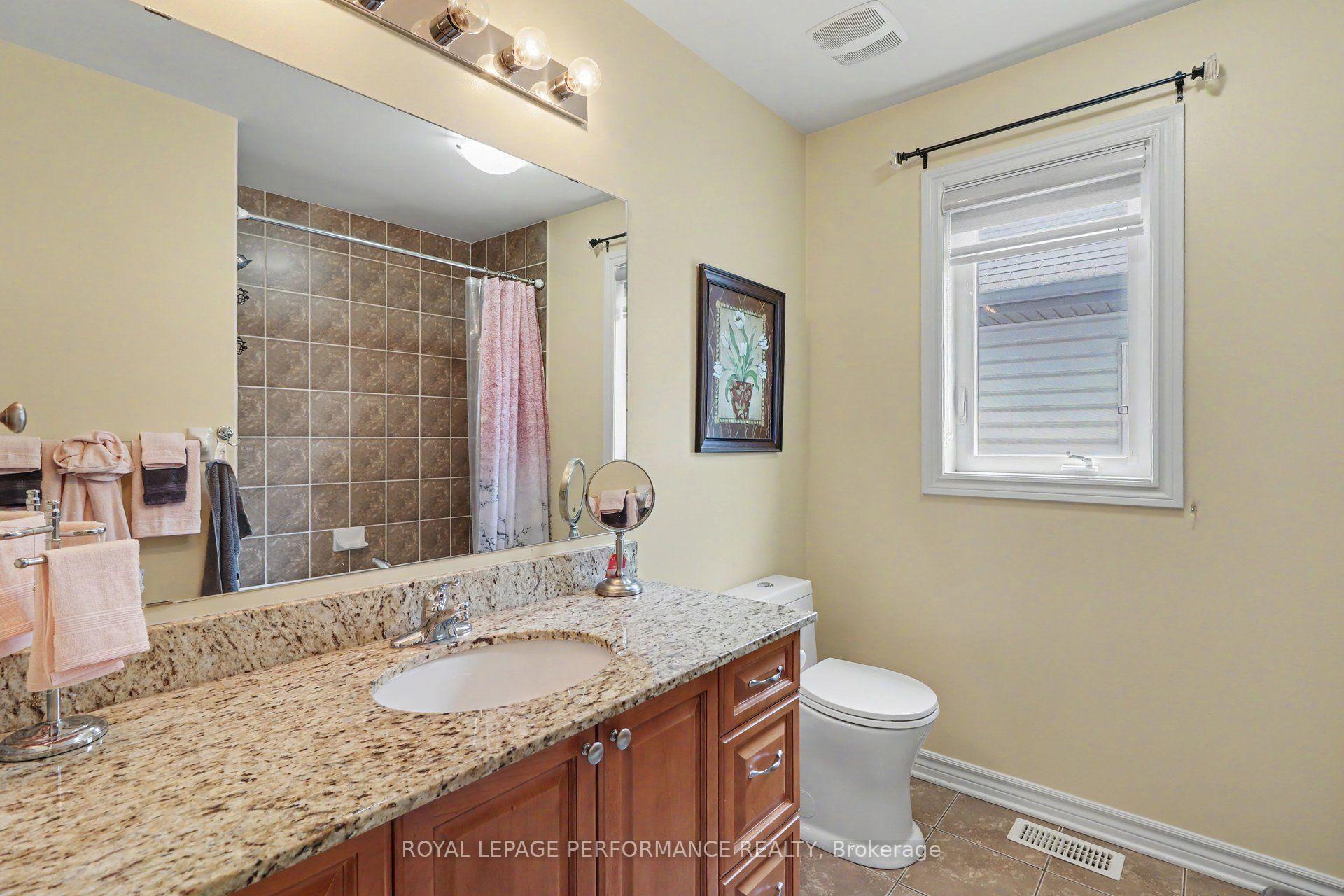Photo 26 of 119 Felicity Crescent, Ottawa, Mer Bleue/Bradley Estates/Anderson Park — HOMEH