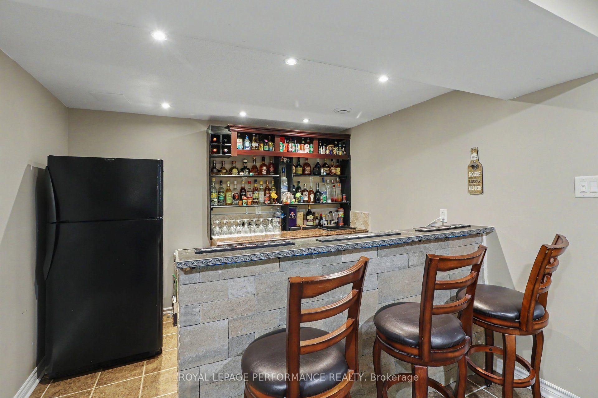 Photo 30 of 119 Felicity Crescent, Ottawa, Mer Bleue/Bradley Estates/Anderson Park — HOMEH