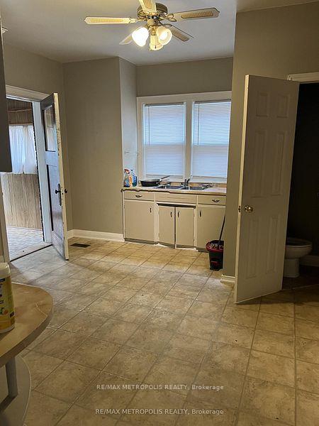 Photo 9 of 329 Ritson Road S, Oshawa, Central — HOMEH