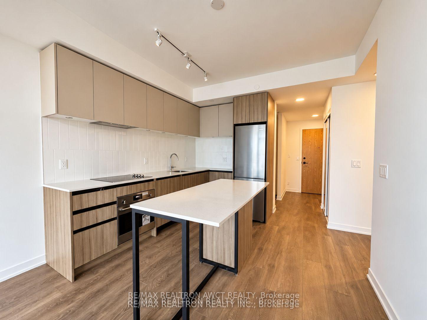 Photo 2 of Unit 525, 7950 Bathurst Street, Vaughan, Beverley Glen — HOMEH