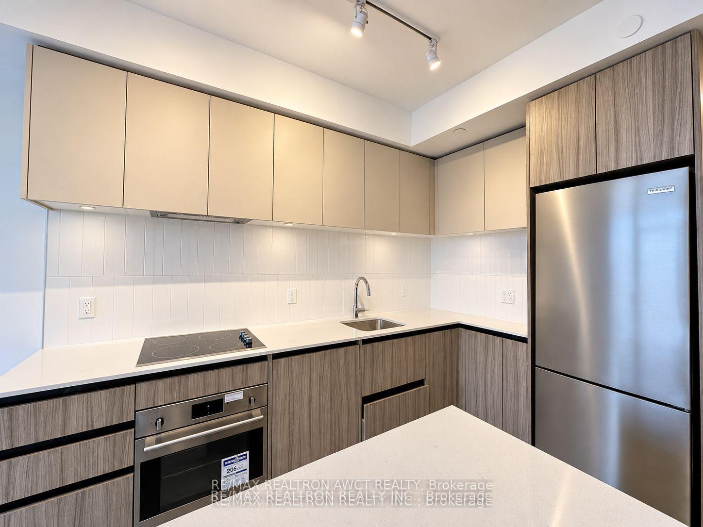 Photo 4 of Unit 525, 7950 Bathurst Street, Vaughan, Beverley Glen — HOMEH