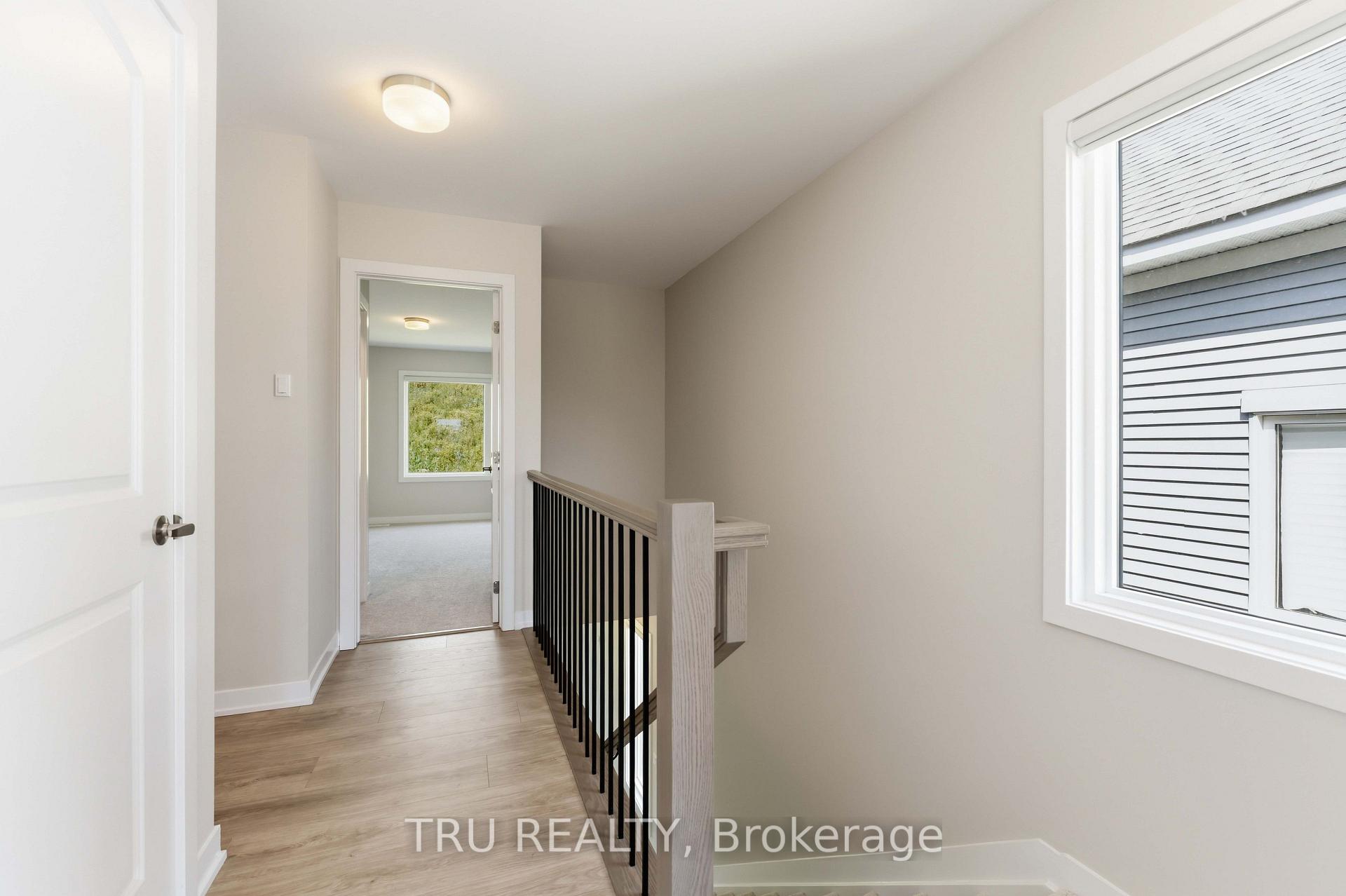 Photo 15 of 706 Expansion Road, Ottawa, Barrhaven - Half Moon Bay — HOMEH