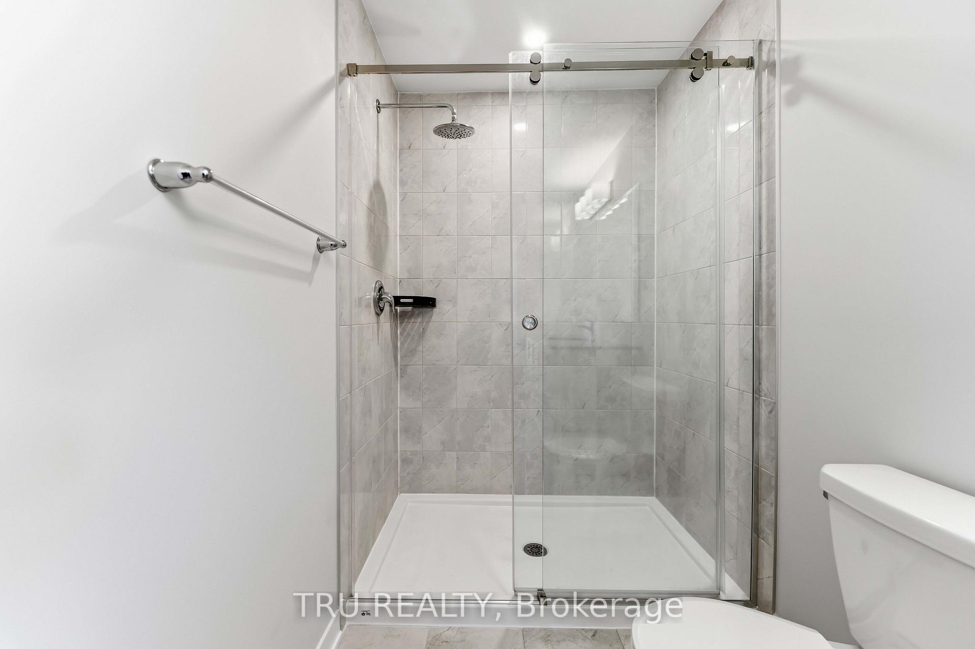 Photo 21 of 706 Expansion Road, Ottawa, Barrhaven - Half Moon Bay — HOMEH