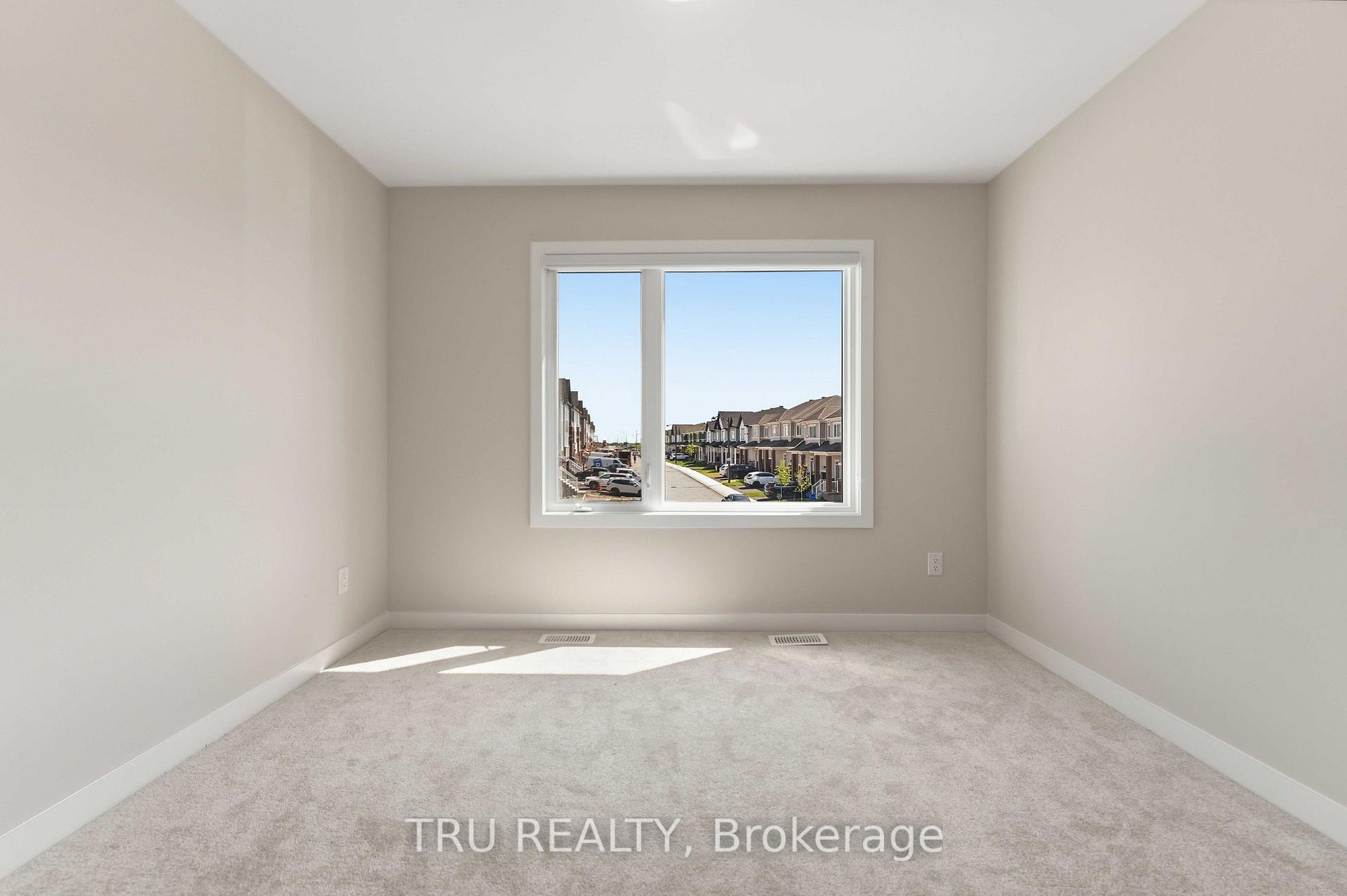 Photo 23 of 706 Expansion Road, Ottawa, Barrhaven - Half Moon Bay — HOMEH