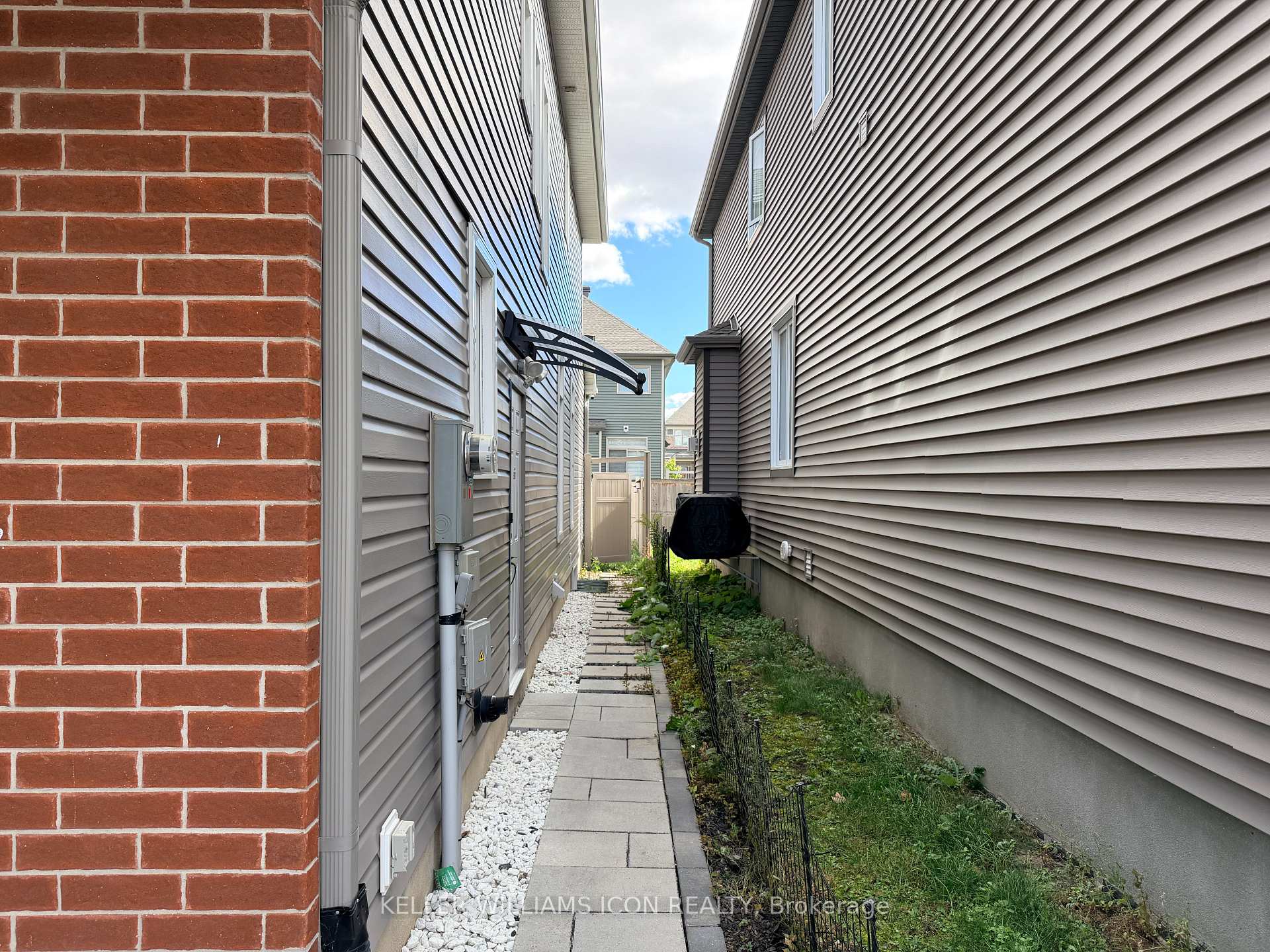 Photo 2 of Unit B, 531 Vivera Place, Ottawa, Stittsville (North) — HOMEH